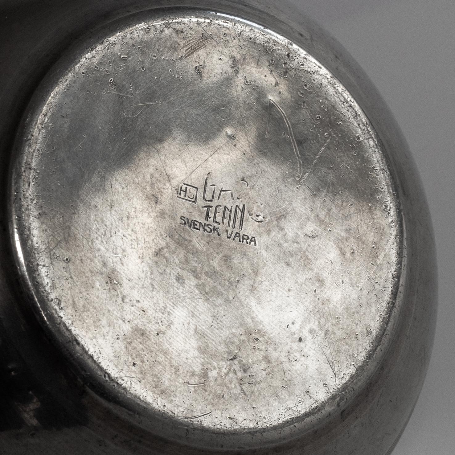 Art-Déco-Vase aus Zinn mit Henkel von GAB Guldsmedsaktiebolaget, Schwedische Grace, 1930er Jahre im Angebot 2
