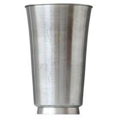 Art-Déco-Vase aus Zinn von Edvin Ollers, Schweden, 1950er Jahre. Svenskt Tenn.