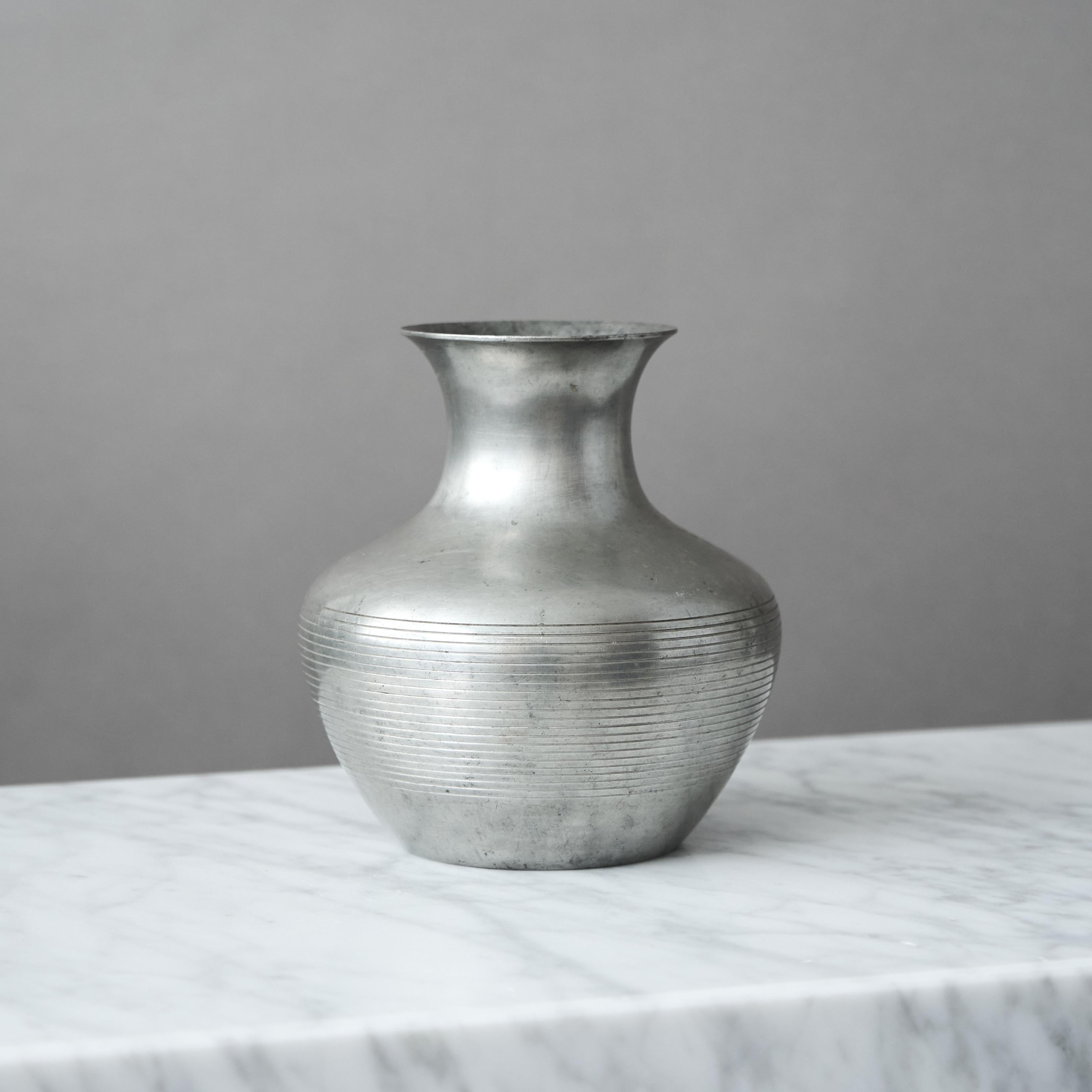 Art Deco Pewter Vase by GAB Guldsmedsaktiebolaget, Sweden, 1933 For Sale 5