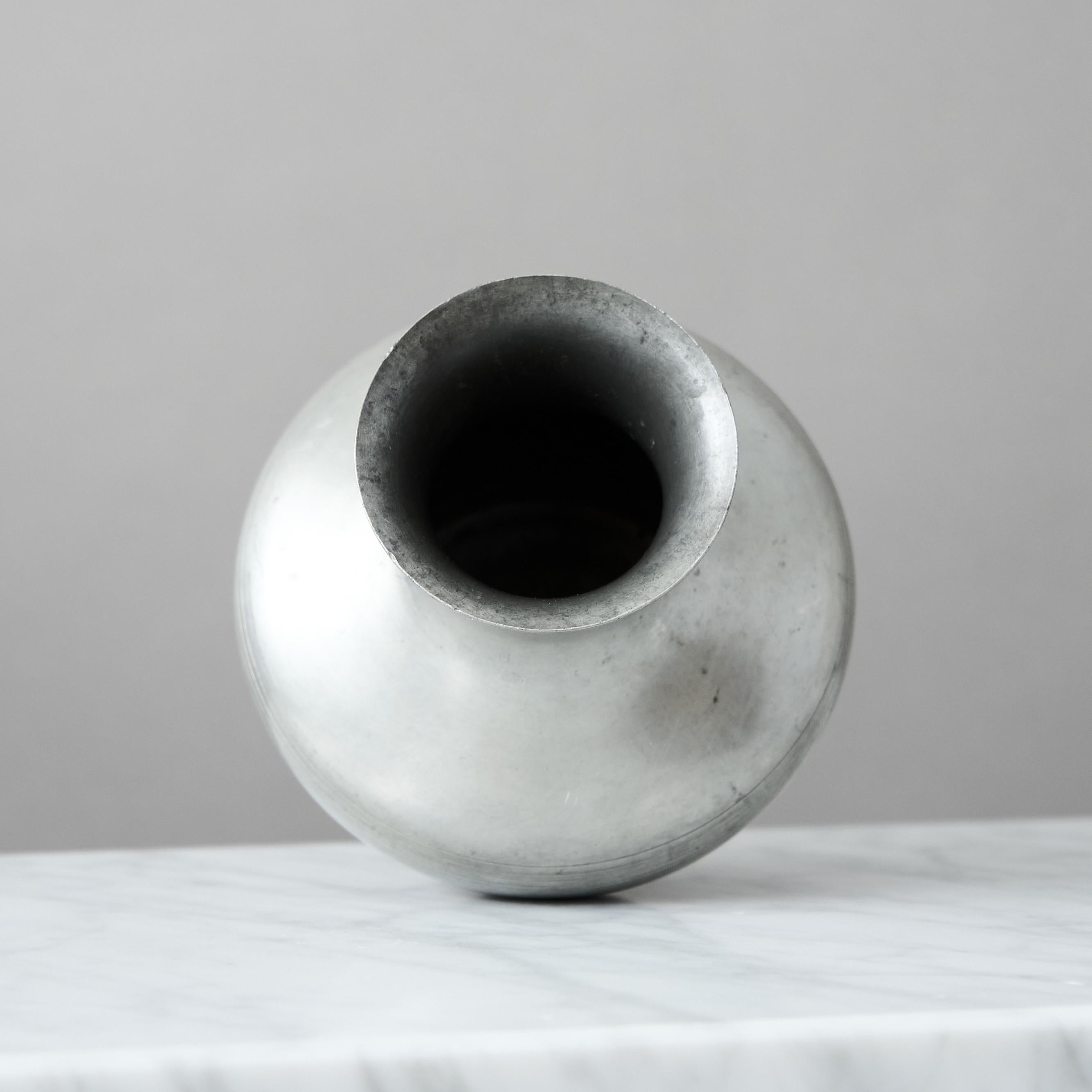 Art Deco Pewter Vase by GAB Guldsmedsaktiebolaget, Sweden, 1933 For Sale 6