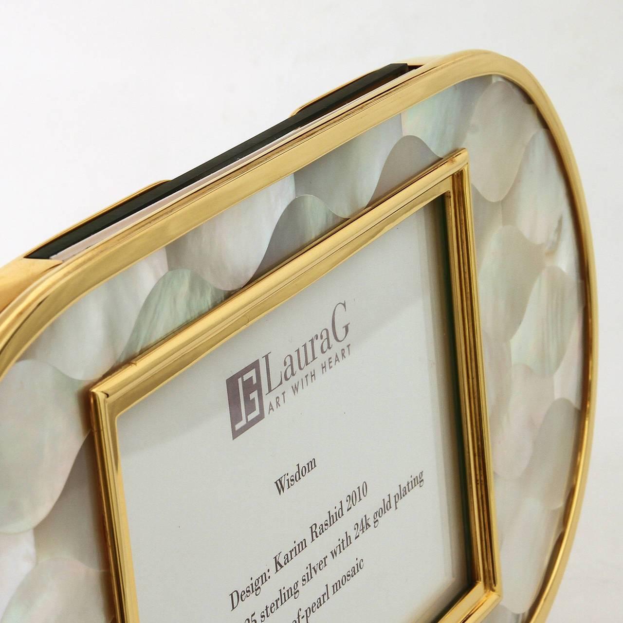 Marco de fotos Art Déco en  Mosaico de plata y nácar , Sabiduría Art Decó en venta