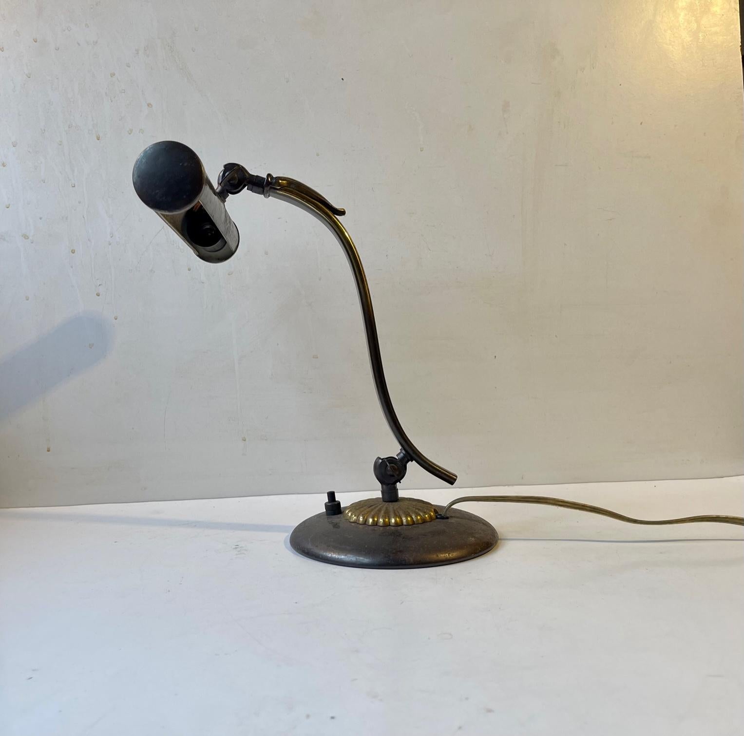 Lampe de piano Art Déco en laiton, scandinave, années 1930 Bon état - En vente à Esbjerg, DK