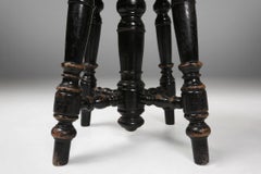 Art Deco piano stool in black lacquered wood / red velvet upholster, France 1930