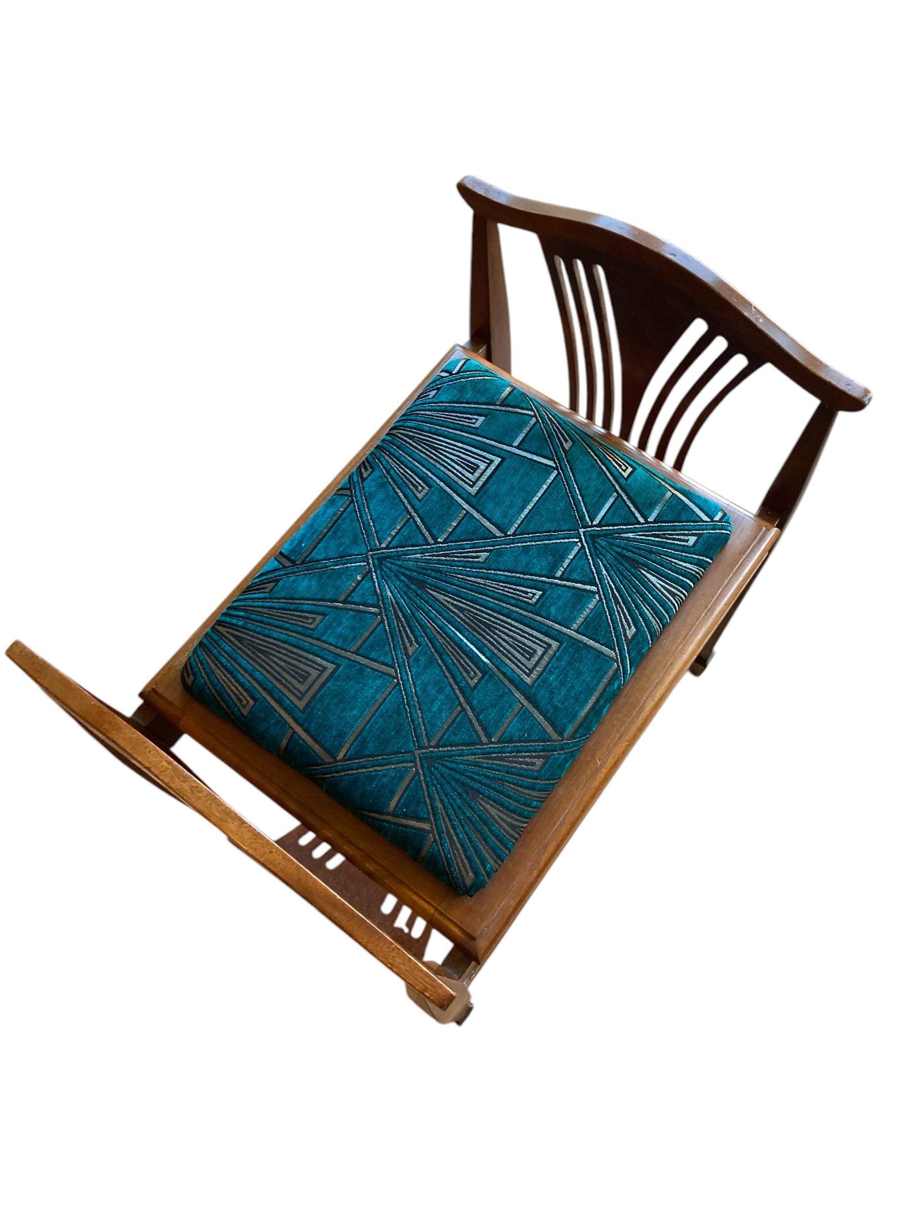 Tabouret de piano Art Déco avec couvercle en vente 3