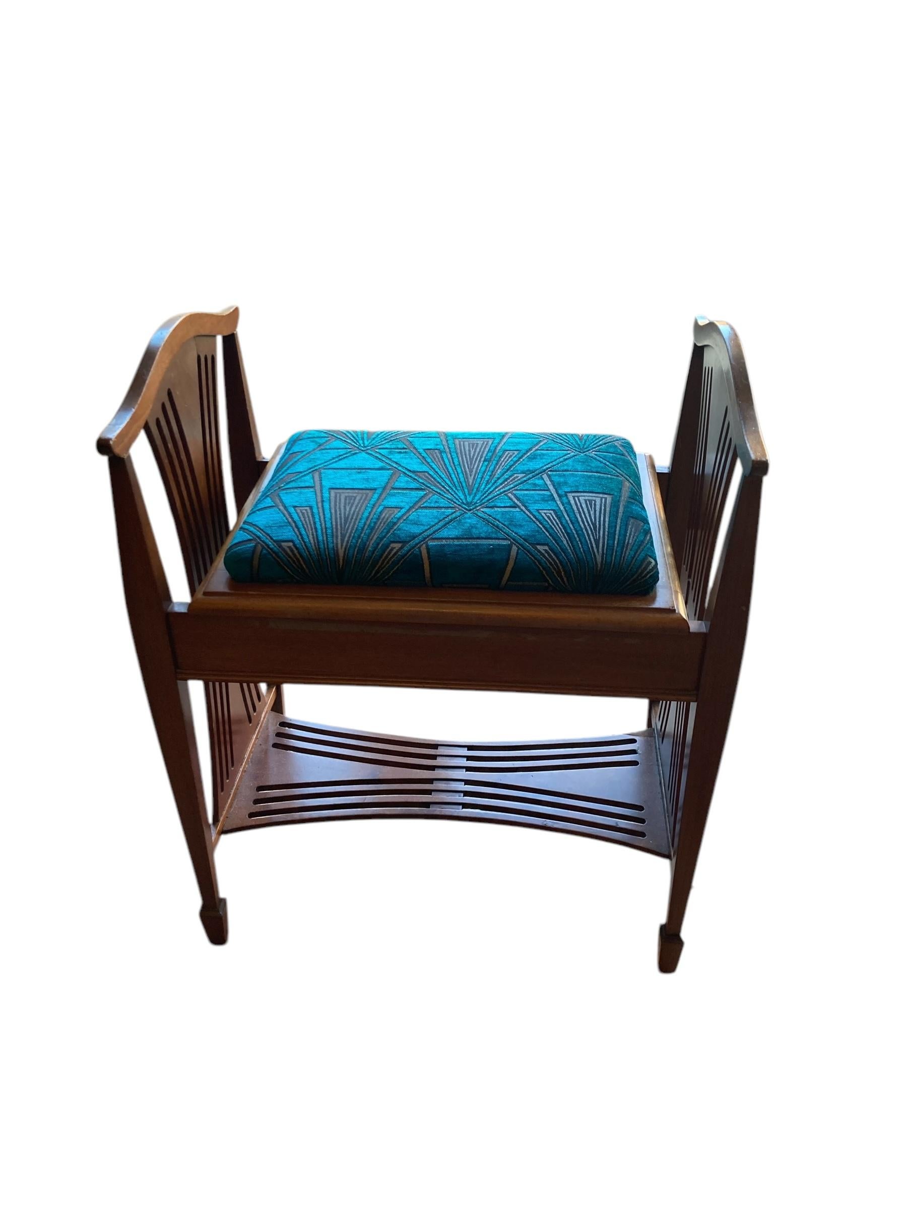 Tabouret de piano Art Déco avec couvercle en vente 4