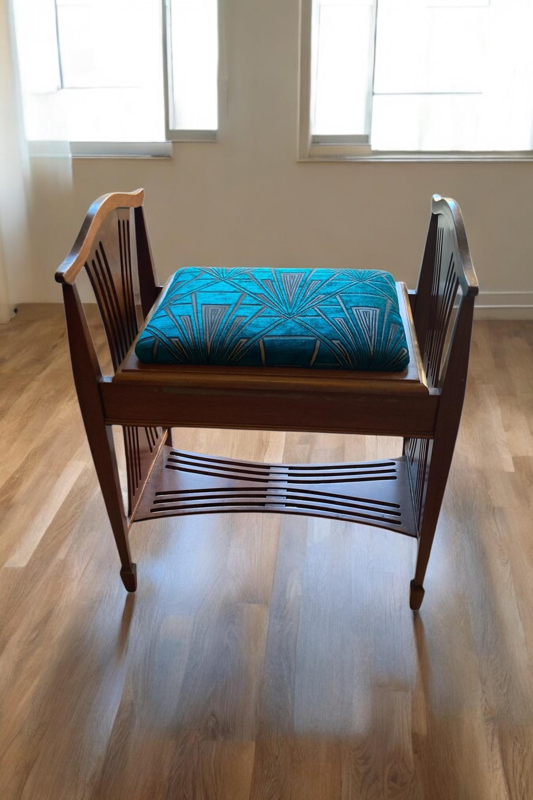 Tabouret de piano Art Déco avec couvercle en vente 7