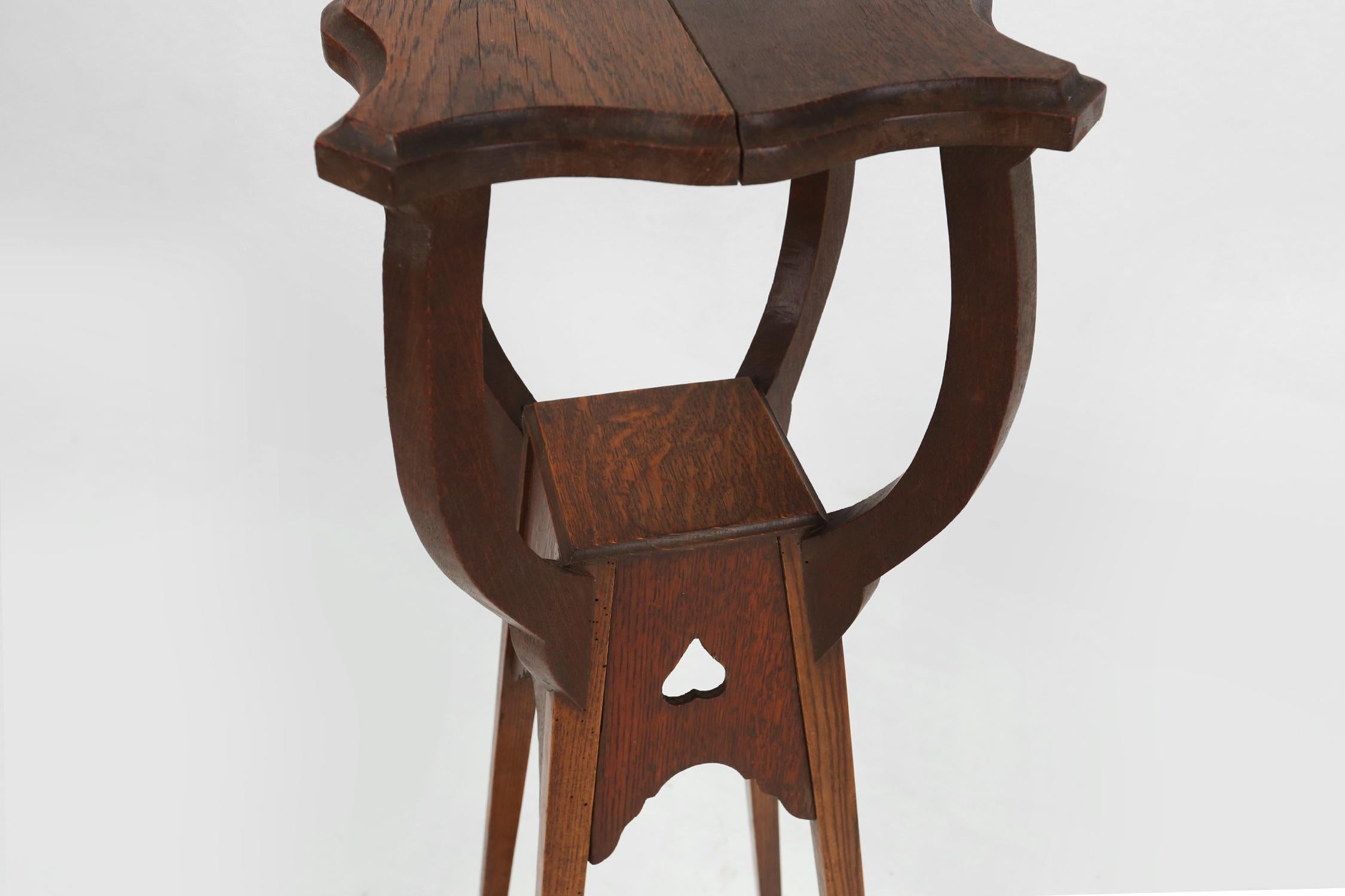 Wood Art deco piedestal or console table in oak, France ca. 1940 For Sale