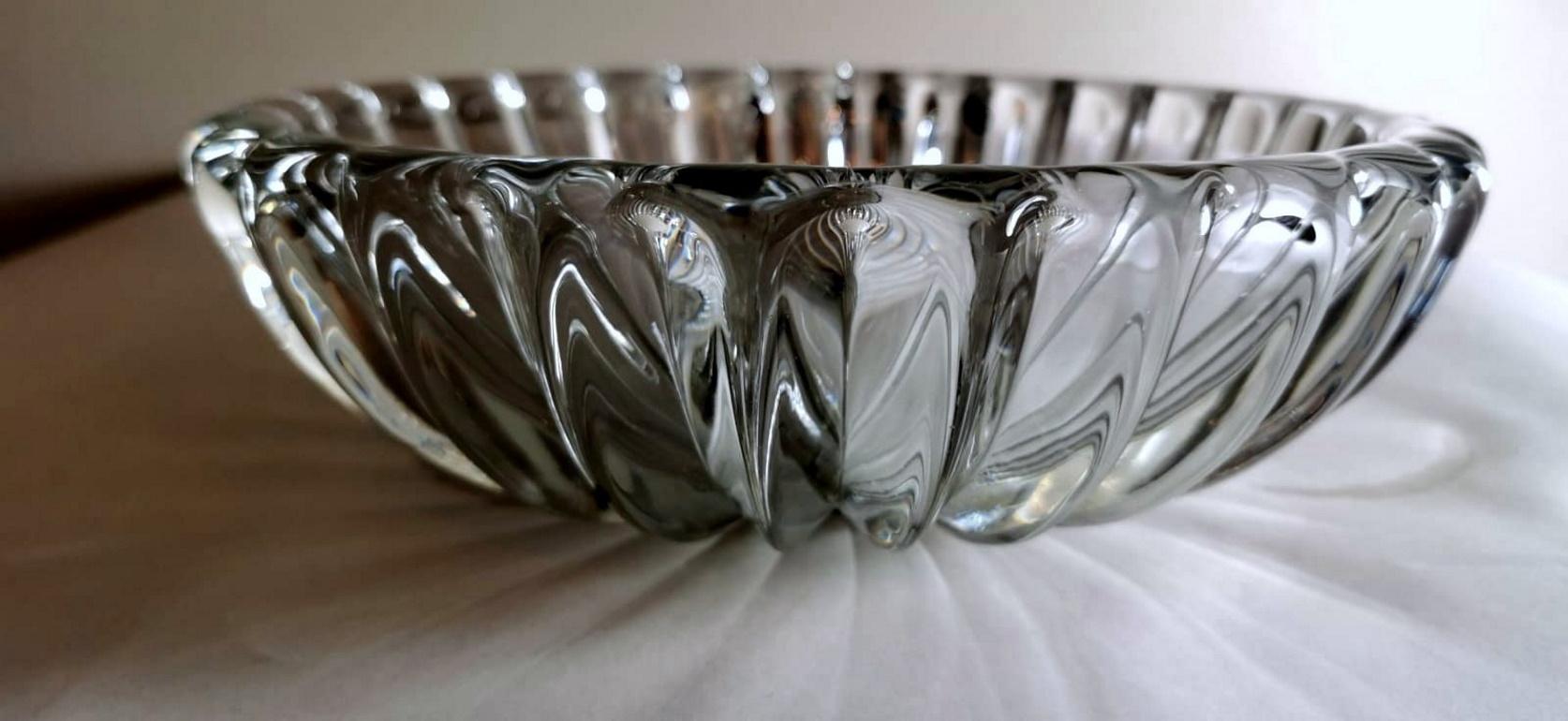 Art Deco Pierre D'Avesn Molded Glass Bowl, France, 1930-1935 2