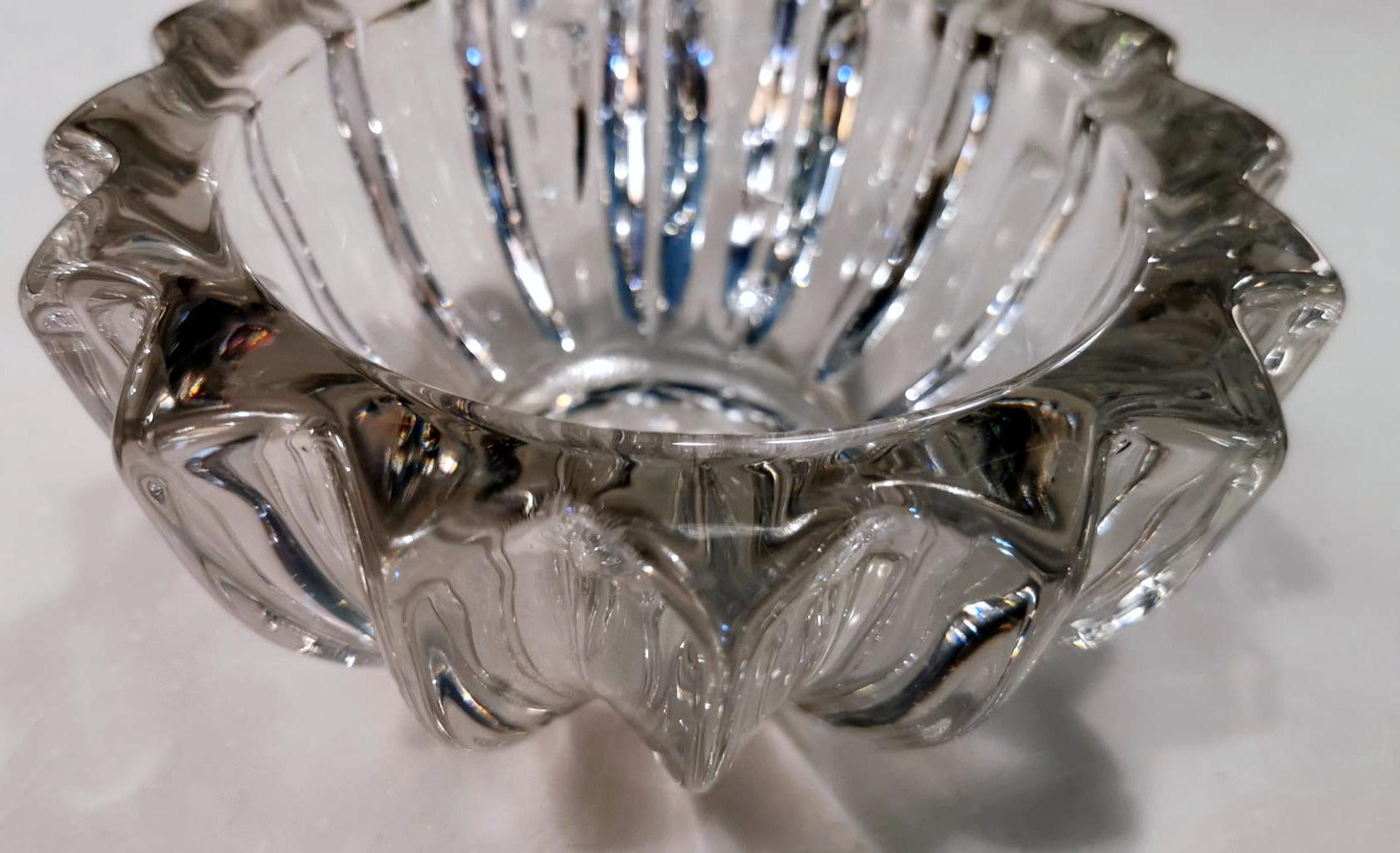 Art Deco Pierre D'Avesn Molded Glass Bowl, France For Sale 8
