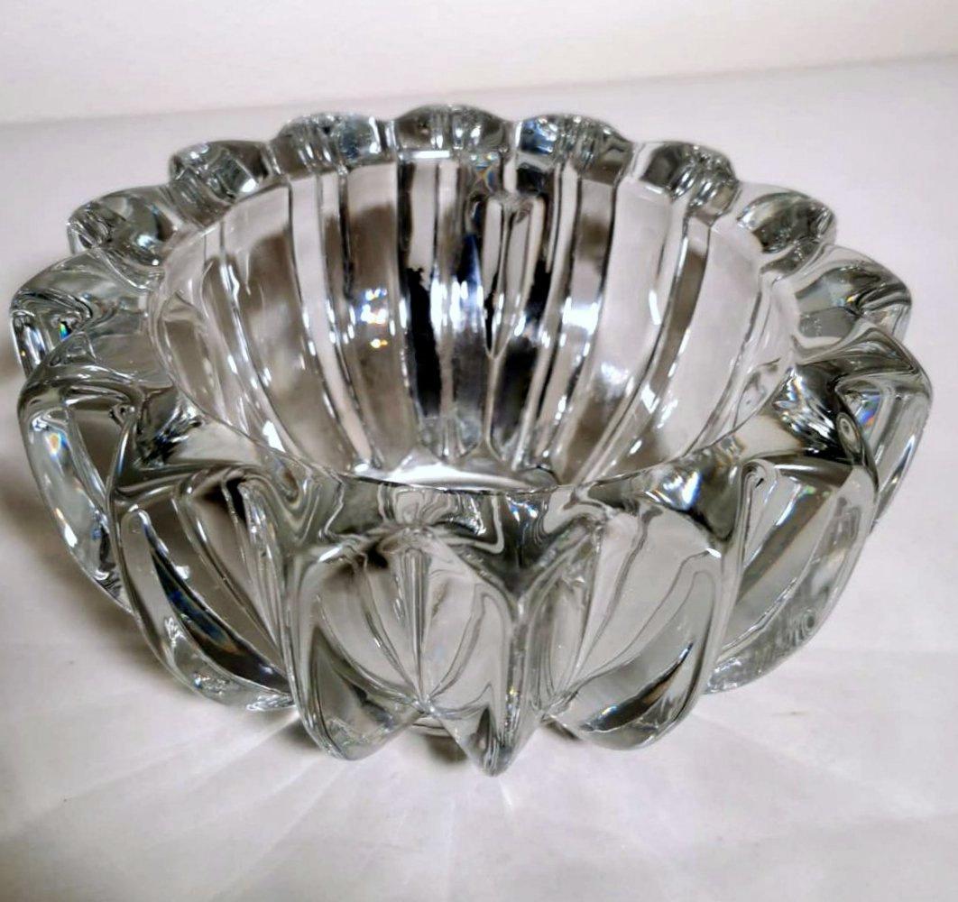 Art Deco Pierre D'Avesn Molded Glass Bowl, France For Sale 1