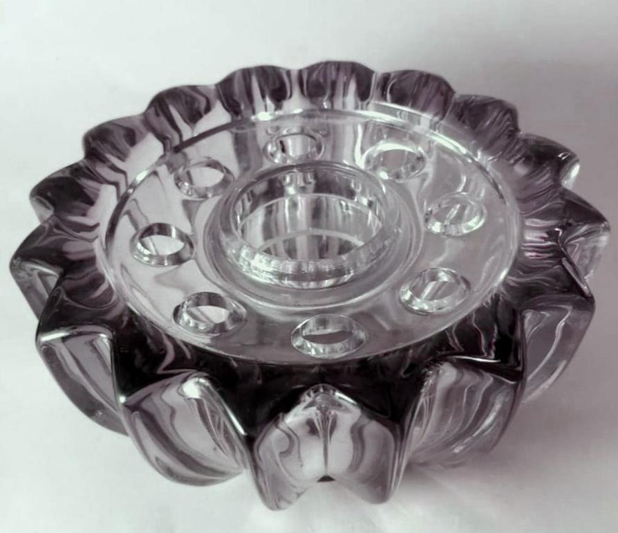20th Century Art Deco Pierre D'Avesn Violet Molded Glass Flower Bowl  For Sale