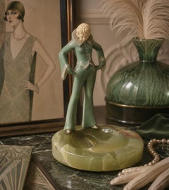 Art Deco Pierrette Figurine Sculpture by Josef Lorenzl Jade ashtray, 1925