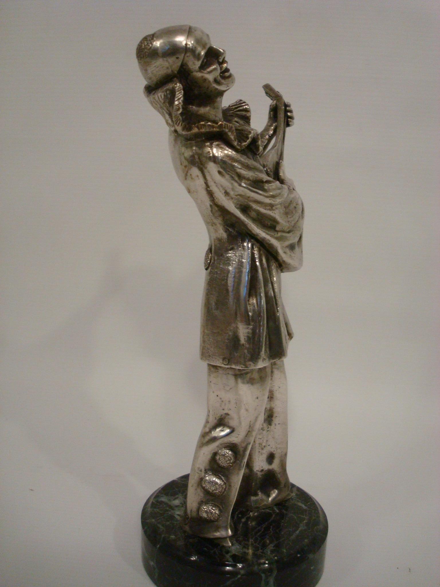 20ième siècle Art Deco Pierrot Silvered Bronze Sculpture, Signed Alonzo, France 1920's en vente