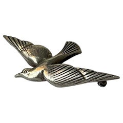 Art Deco Pin Brooch Dove in Sterling Silver