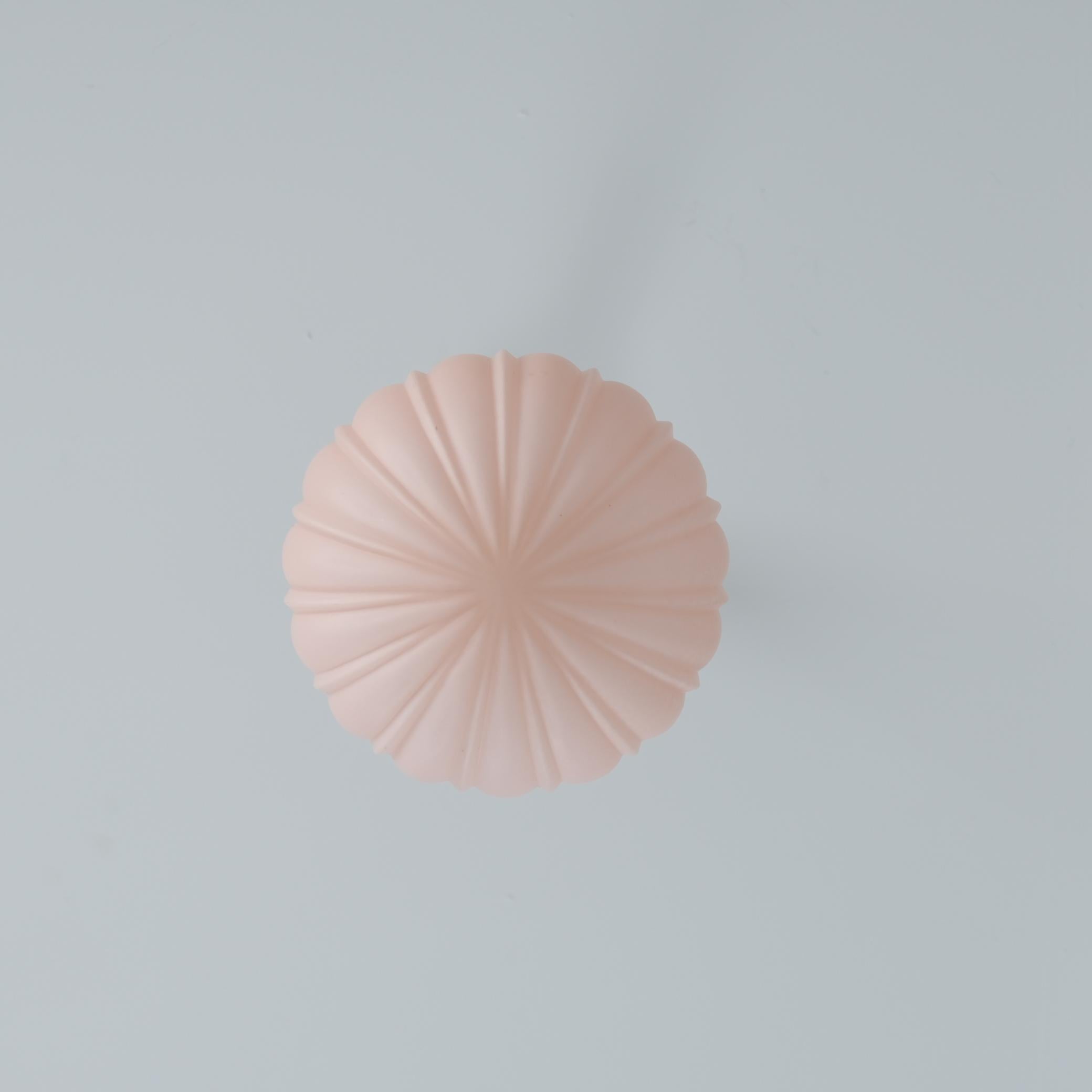 Ciondolo Art Deco Pink Ball Harald Notini 10436, Arvid Bölmarks 1930s in vendita 1