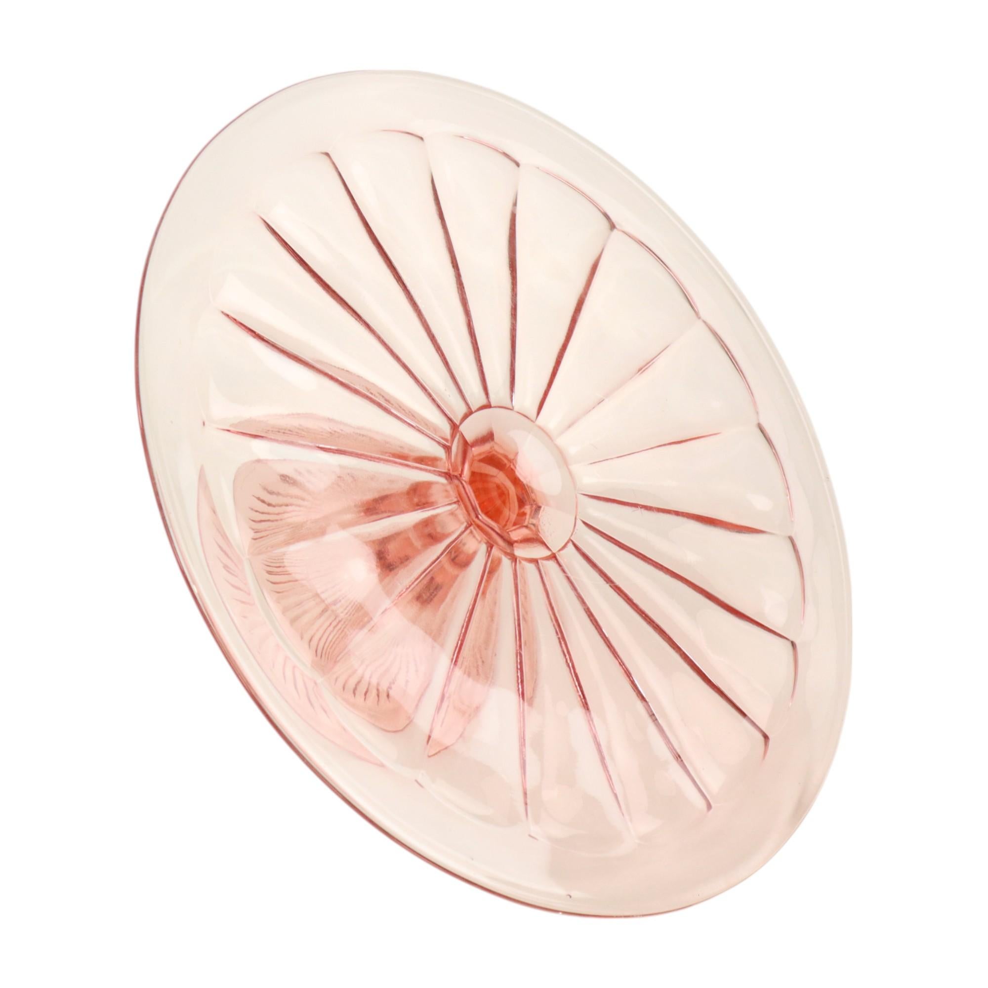 Art Deco Rosa Kuchen Schale Rosaline Depression Glas Verrerie Scailmont im Zustand „Gut“ im Angebot in Poperinge, BE