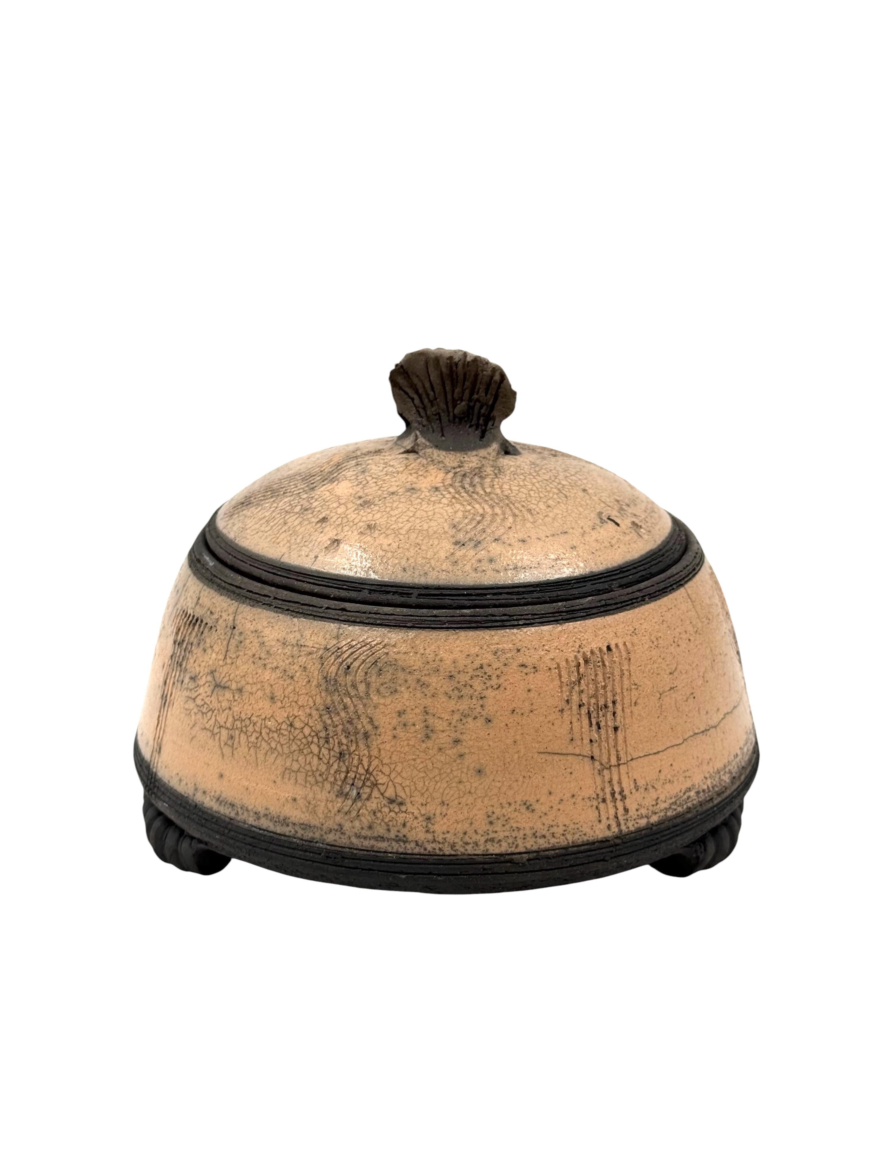Art Deco pink ceramic box / sugar bowl, France 1940s en venta 2