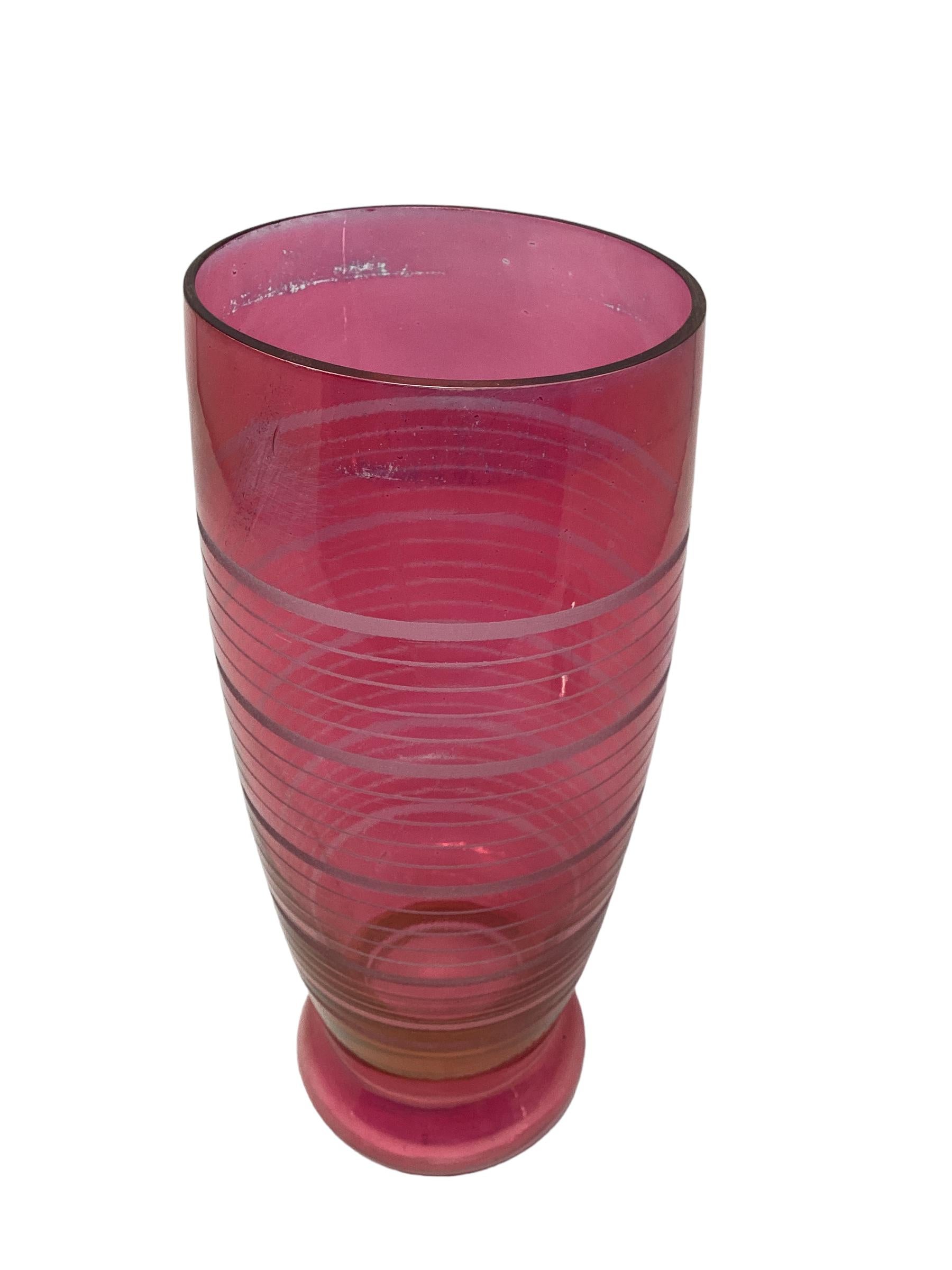 20th Century Art Deco Pink Flashed Cocktail Shaker with Etched Bands  For Sale