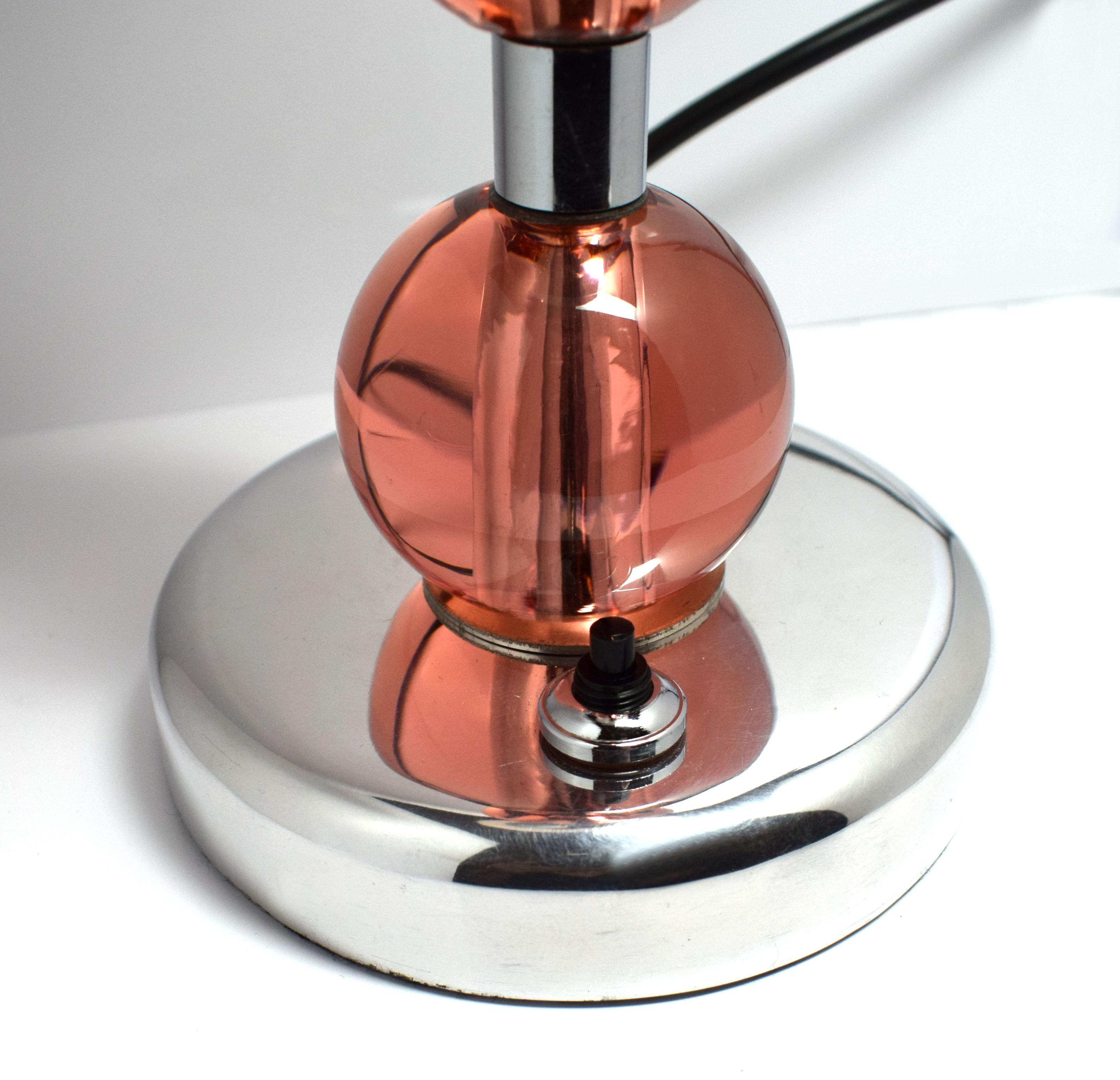 Art-Déco-Lampe aus rosa Glas und Chrom (Englisch) im Angebot