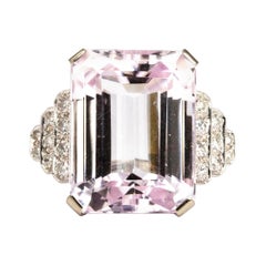 Antique Art Deco Pink Kunzite and Diamond Platinum Cocktail Ring