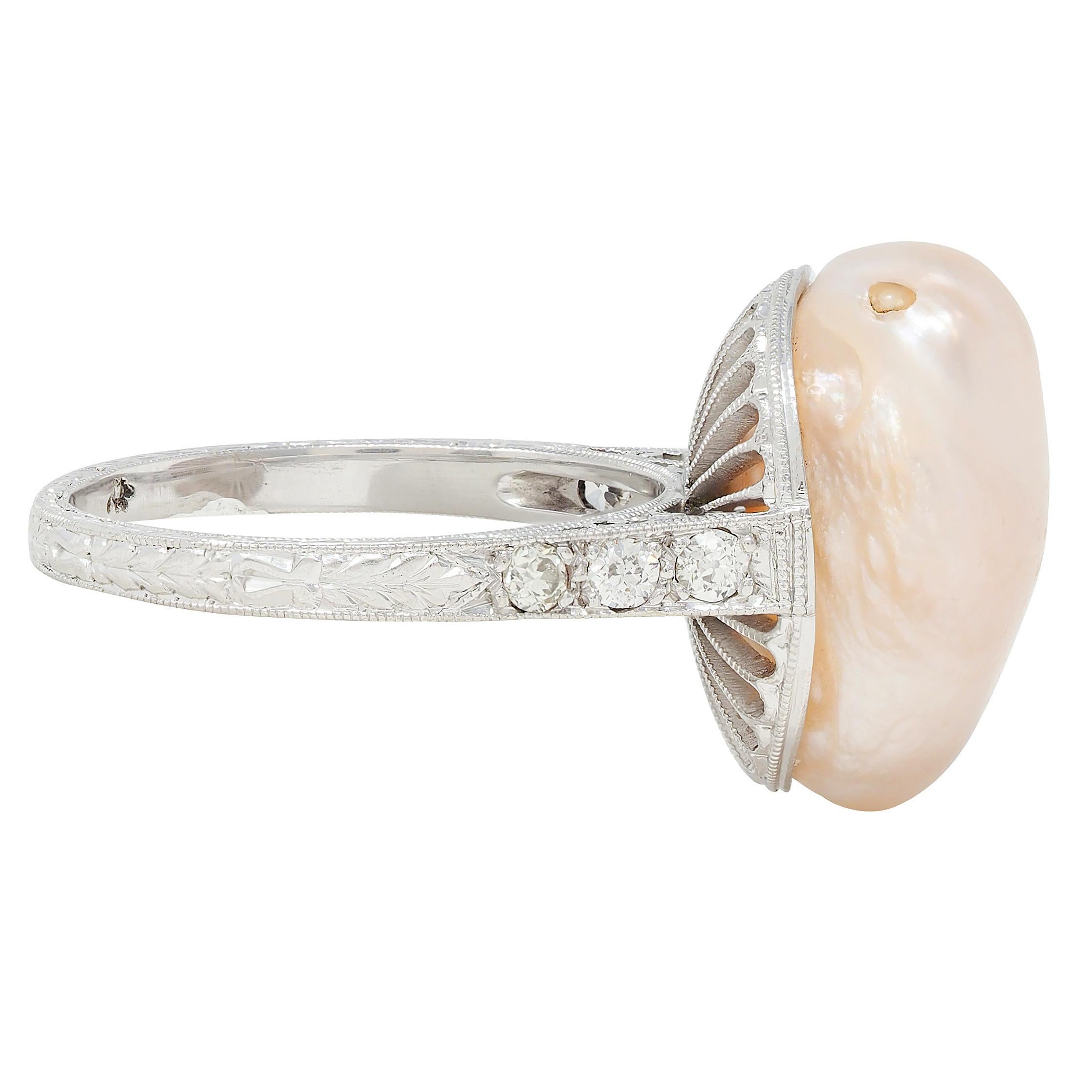 Art Deco Rosa Natürliche Unionidae Perle Diamant Platin Antiker Dinner Ring GIA (Rundschliff) im Angebot