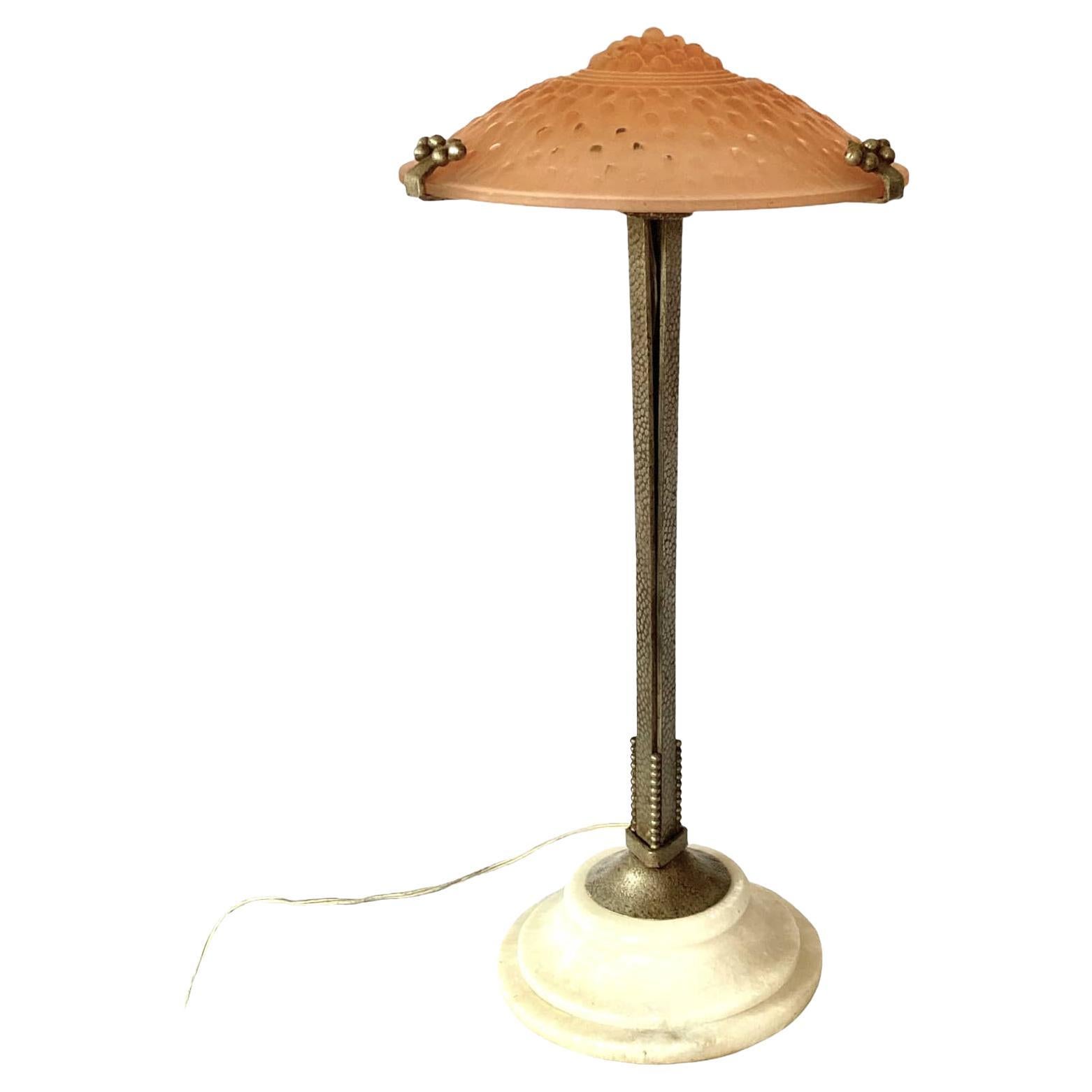 Lampe de table Art Déco attribuée à Edgar Brandt, Muller Freres Luneville, 1930