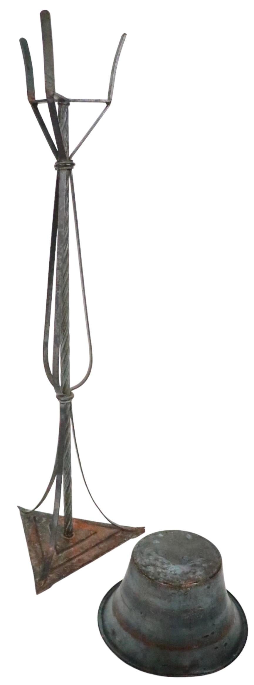 Jardinière Art déco en bronze, fer forgé et fonte, vers les années 1920/ 1930 Bon état - En vente à New York, NY