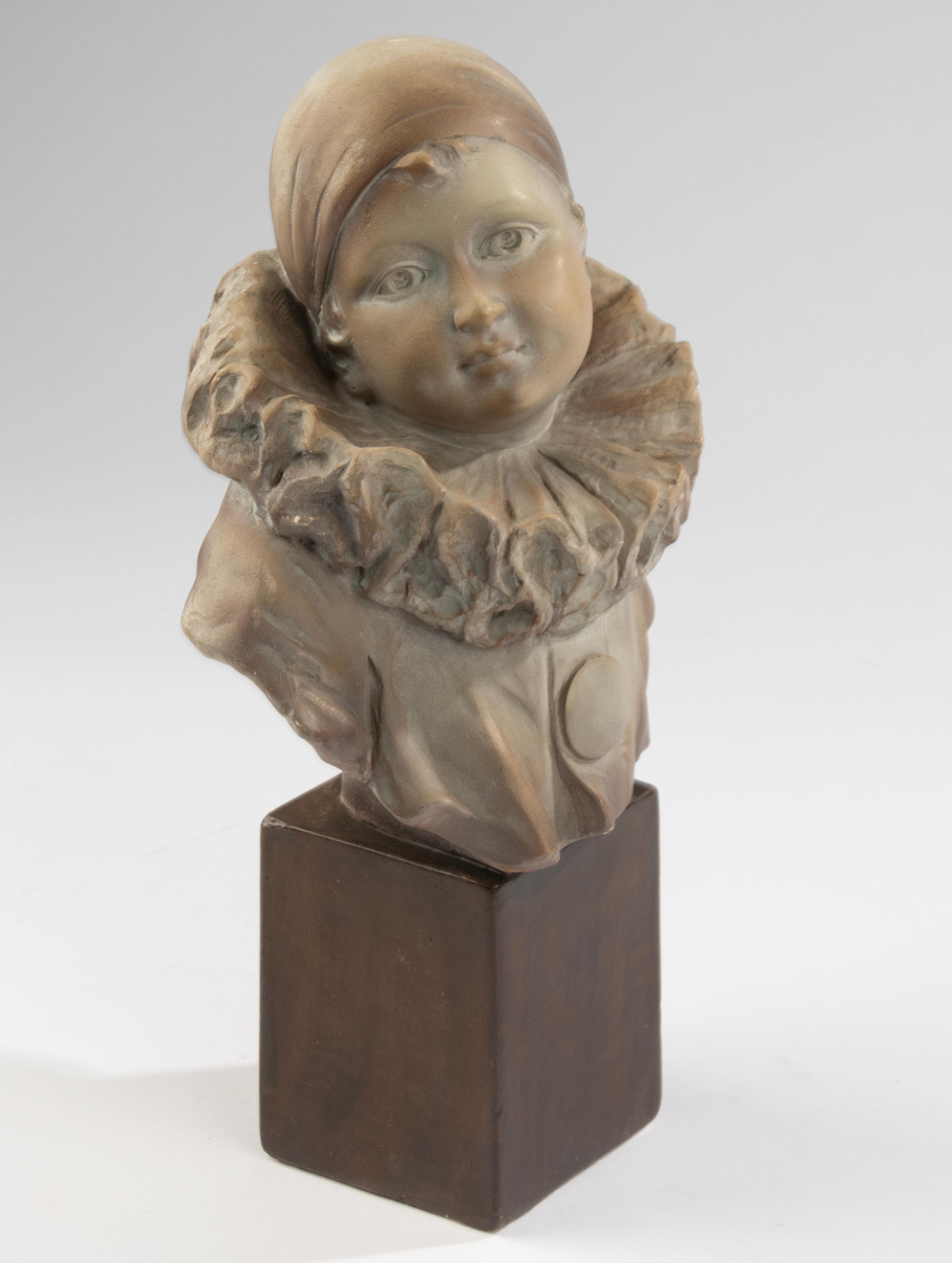 Busto in gesso di un giovane Pierrot in stile Art Déco -  Giuseppe Carli in vendita 5