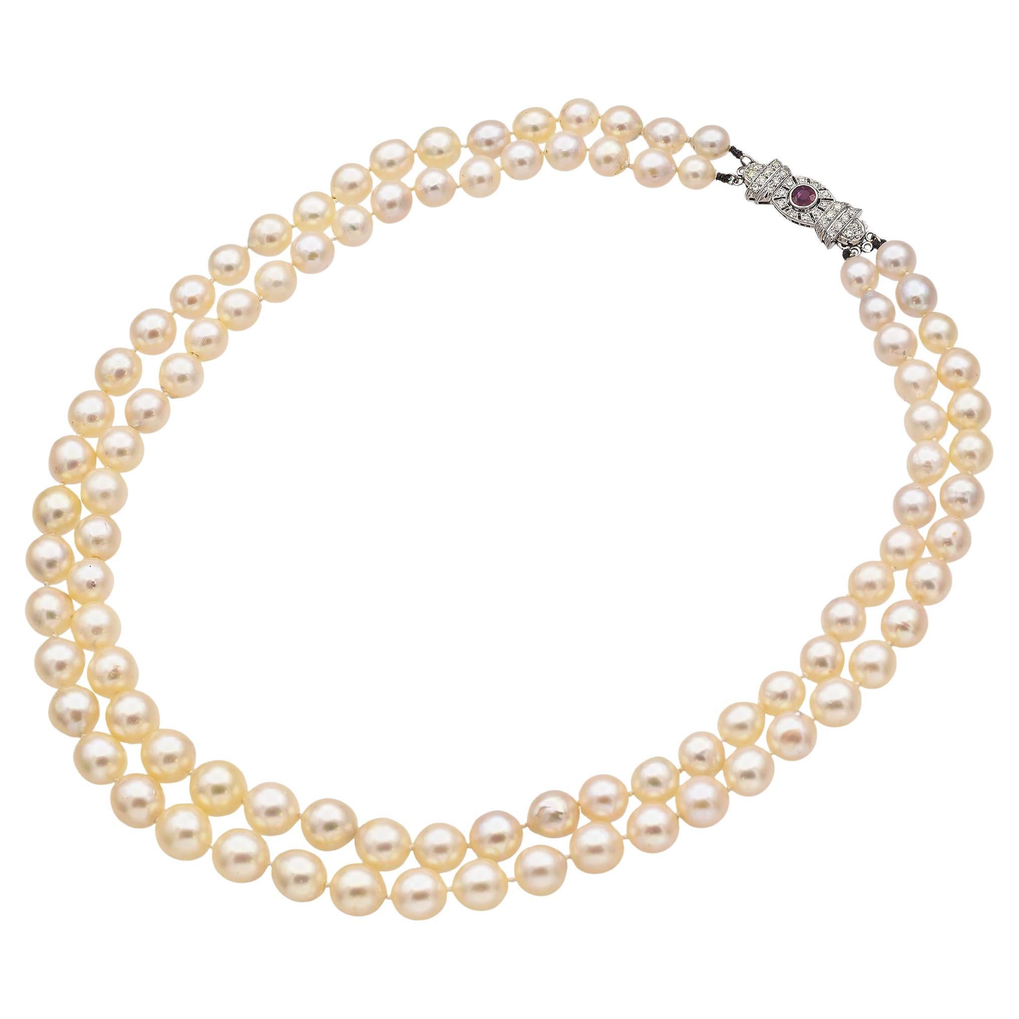 Collar Art Decó de Platino con Diamantes de 0,47 TCW y Perlas Cultivadas Rubí de dos vueltas en venta