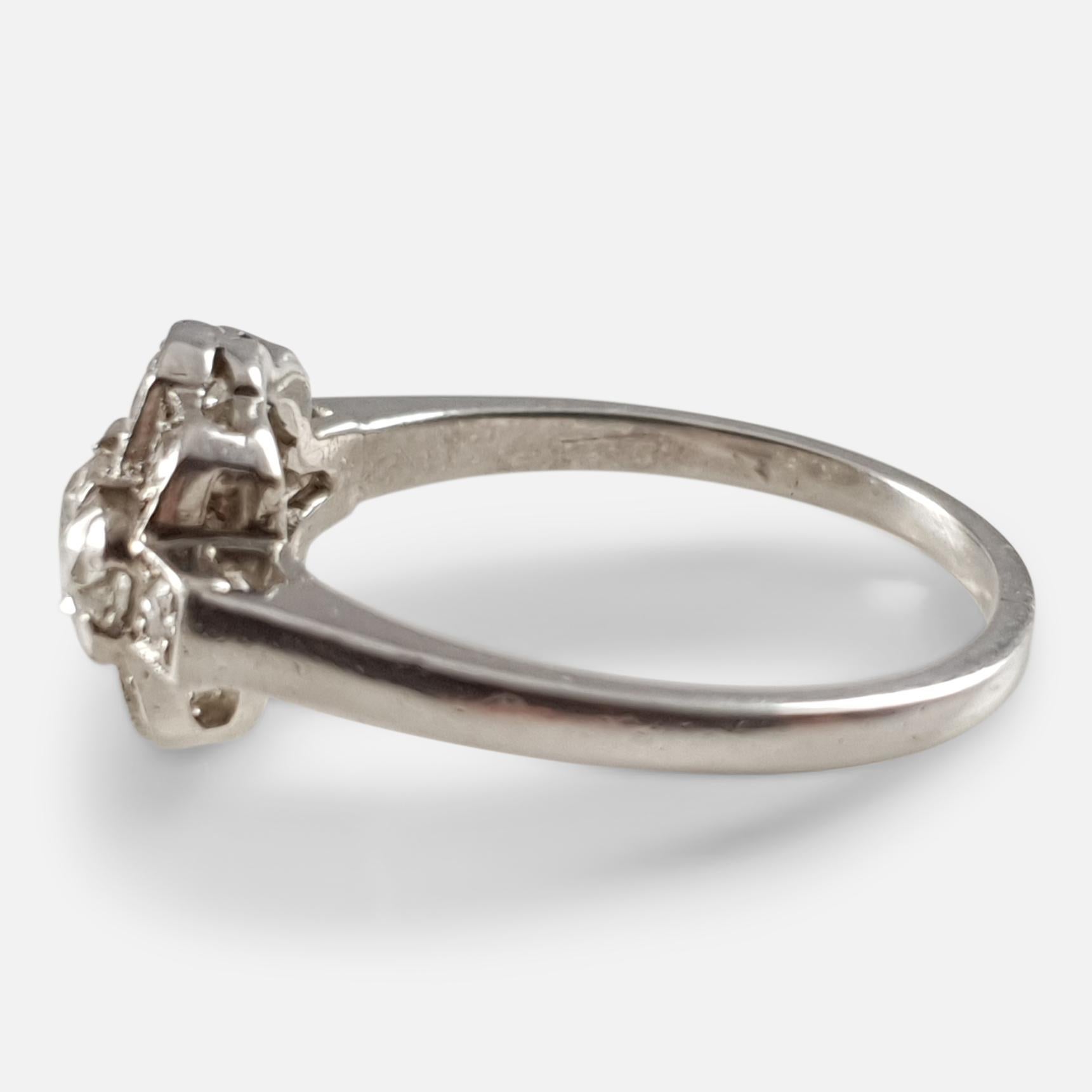 Art Deco Platinum 0.75 Carat Diamond Cluster Ring 3