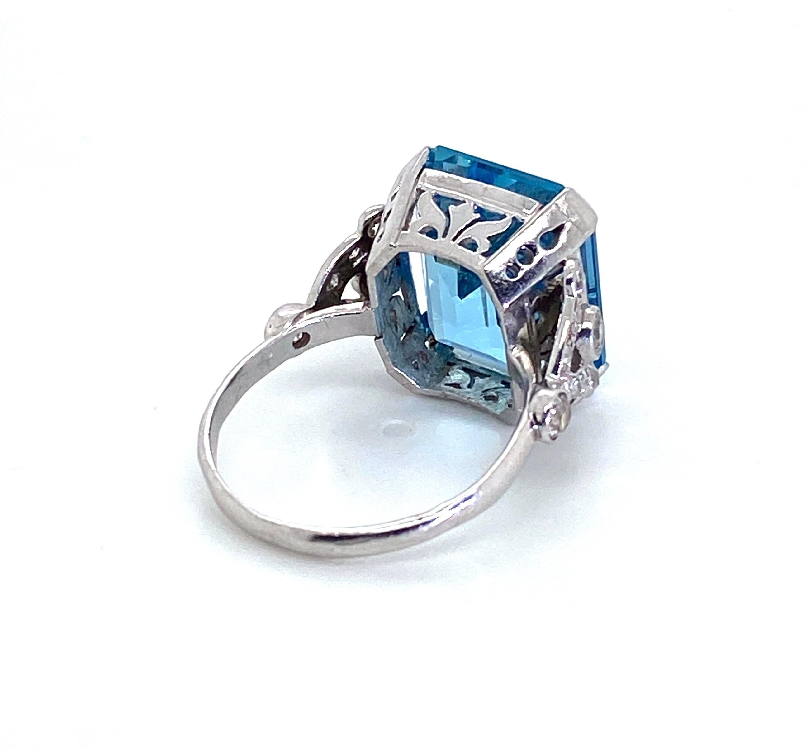 Women's Art Deco Platinum and 10.60 Carat Natural Aquamarine and Diamond Dress Ring