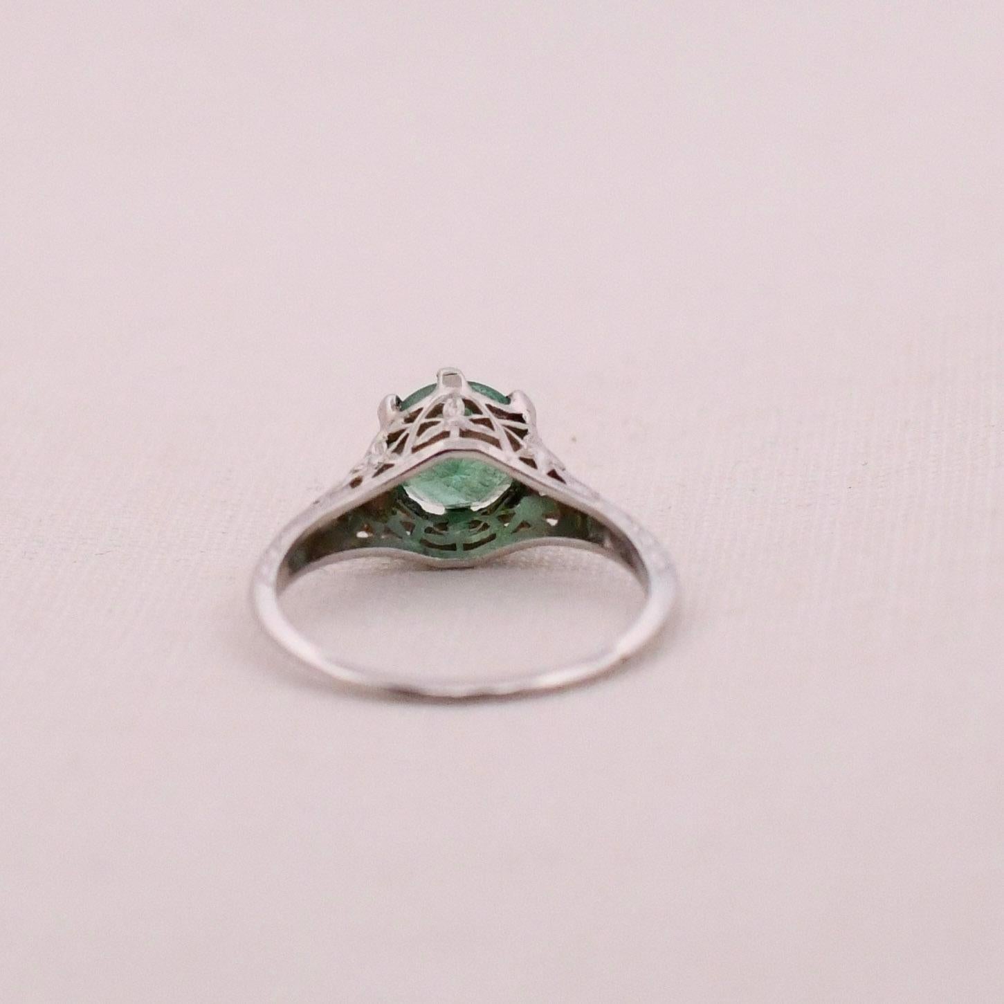 Old European Cut Art Deco Platinum 1.12 Carat Natural Emerald Solitaire Filigree Engagement Ring 