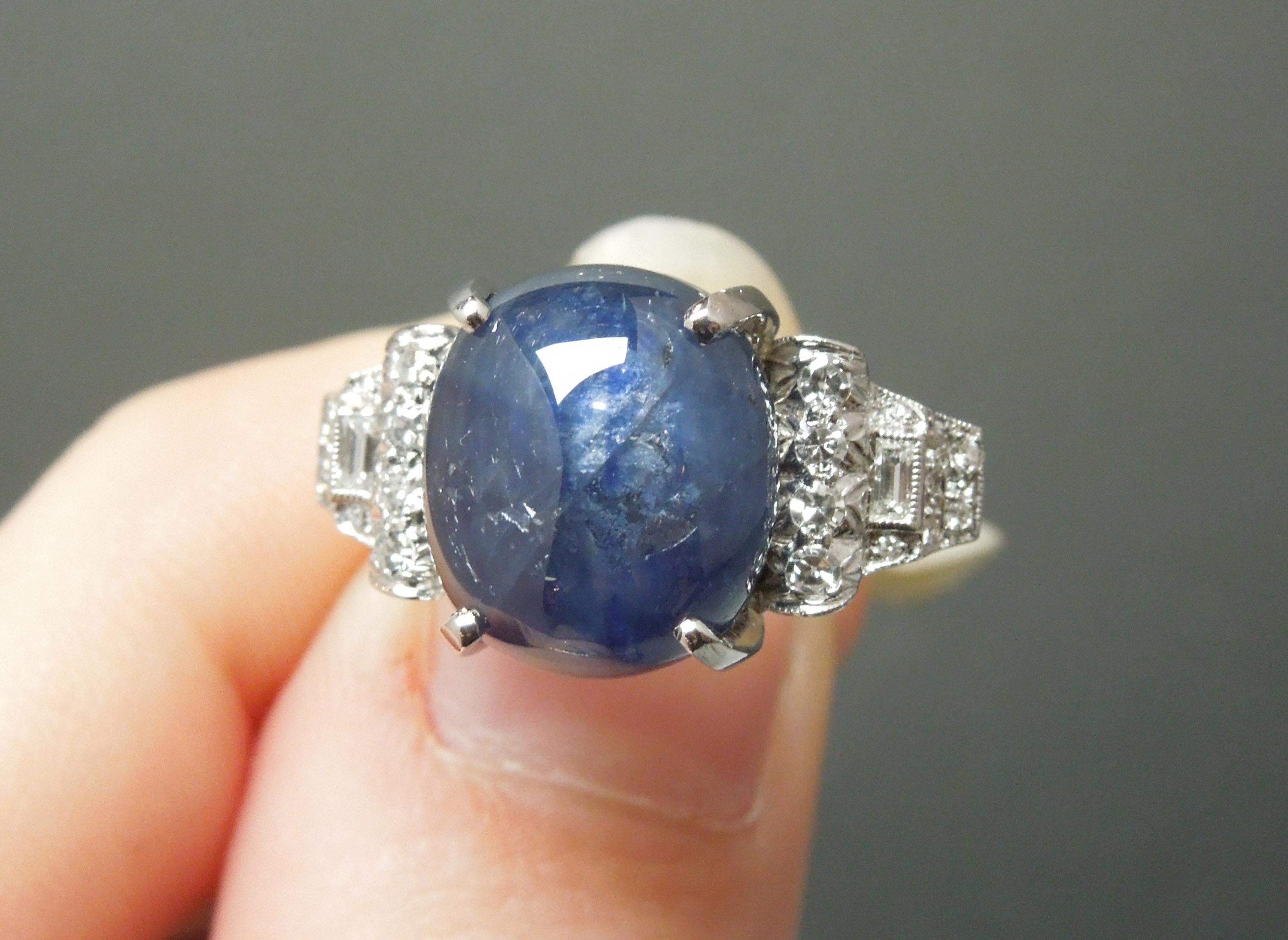 Art Deco Style 13.37 Carat Star Sapphire and Diamond Platinum Ring In Good Condition For Sale In METAIRIE, LA