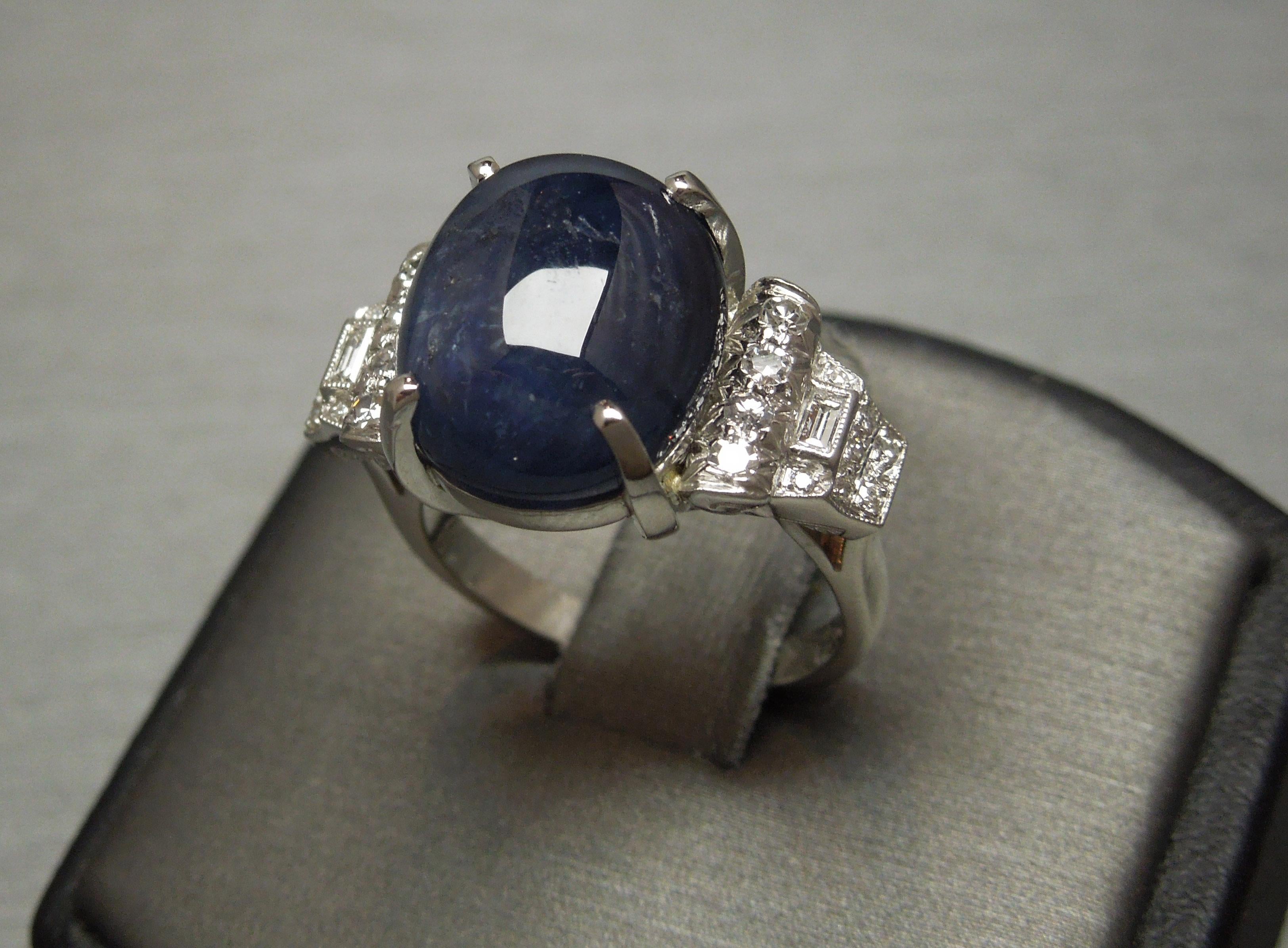 Art Deco Style 13.37 Carat Star Sapphire and Diamond Platinum Ring For Sale 1