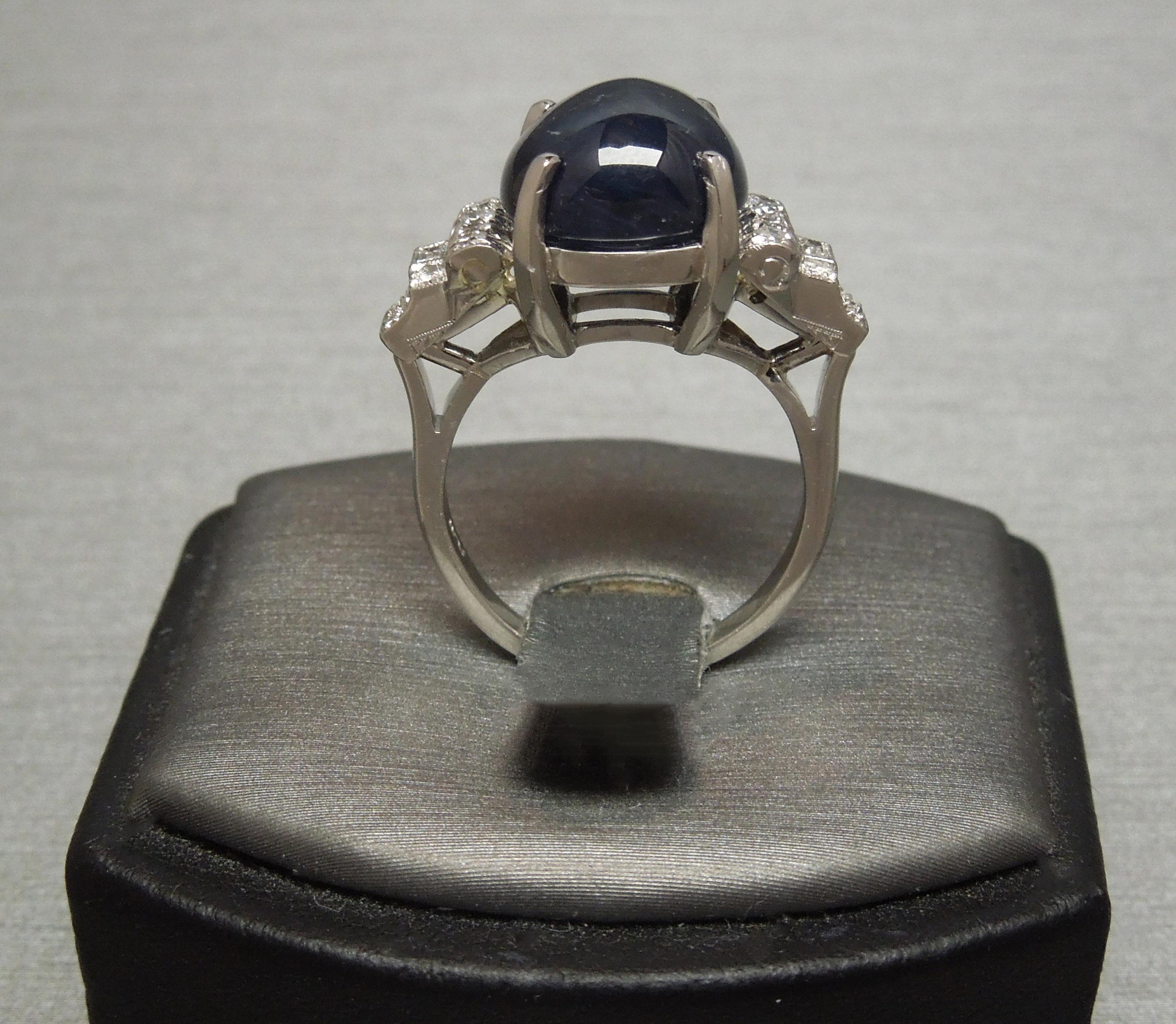 Art Deco Style 13.37 Carat Star Sapphire and Diamond Platinum Ring For Sale 3