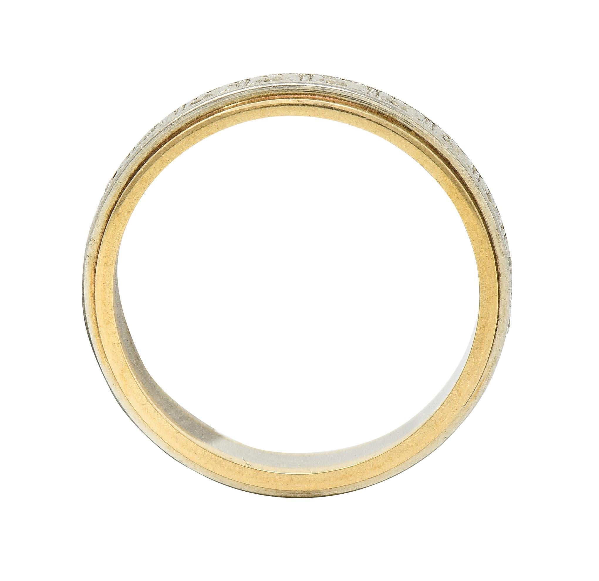 Women's or Men's Art Deco Platinum 14 Karat Two-Tone Gold Antique Wedding Band Ring For Sale