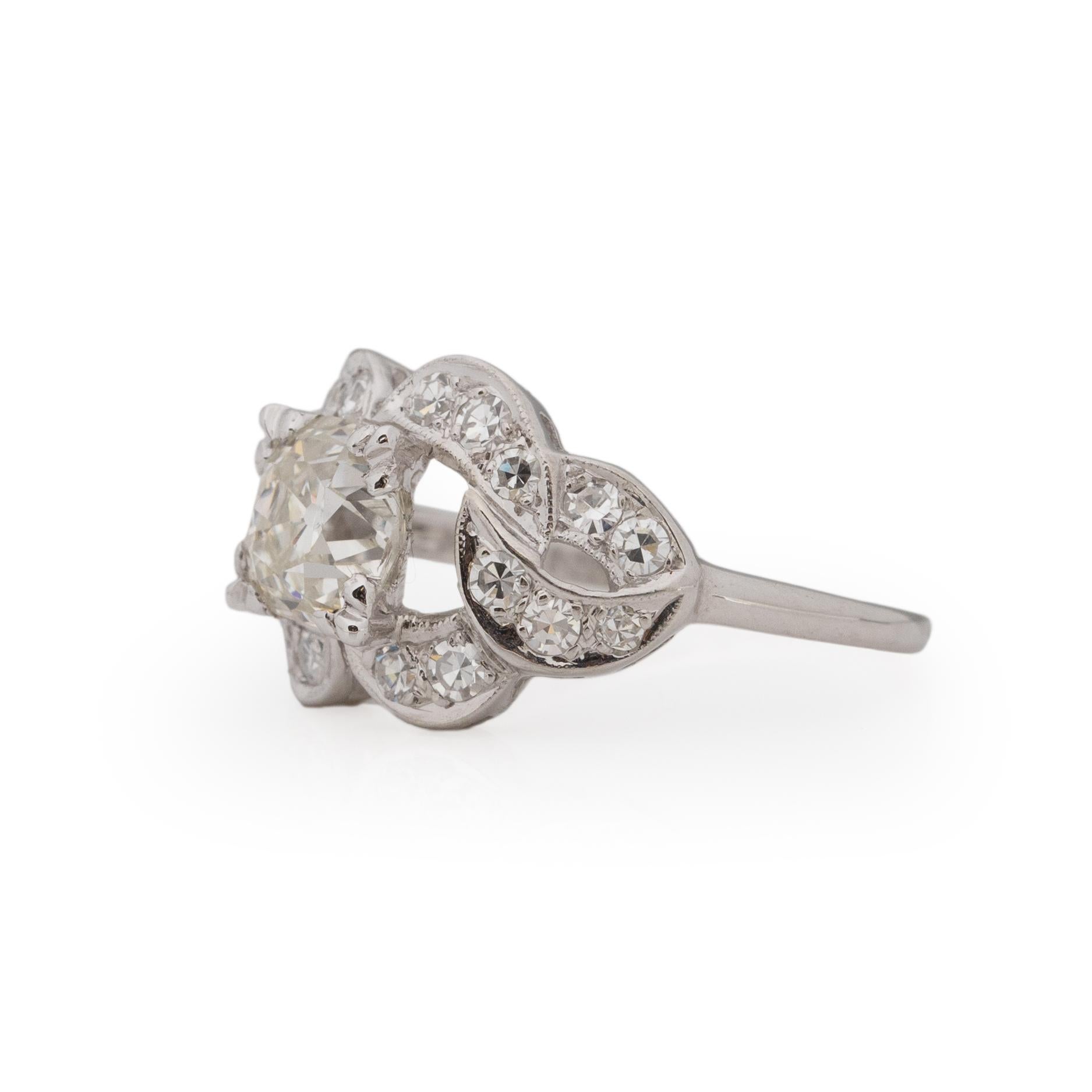 Vintage Art Deco Verlobungsring aus Platin mit 1,53 Karat Diamant im alten Minenschliff und Gliederdesign (Alteuropäischer Brillantschliff)