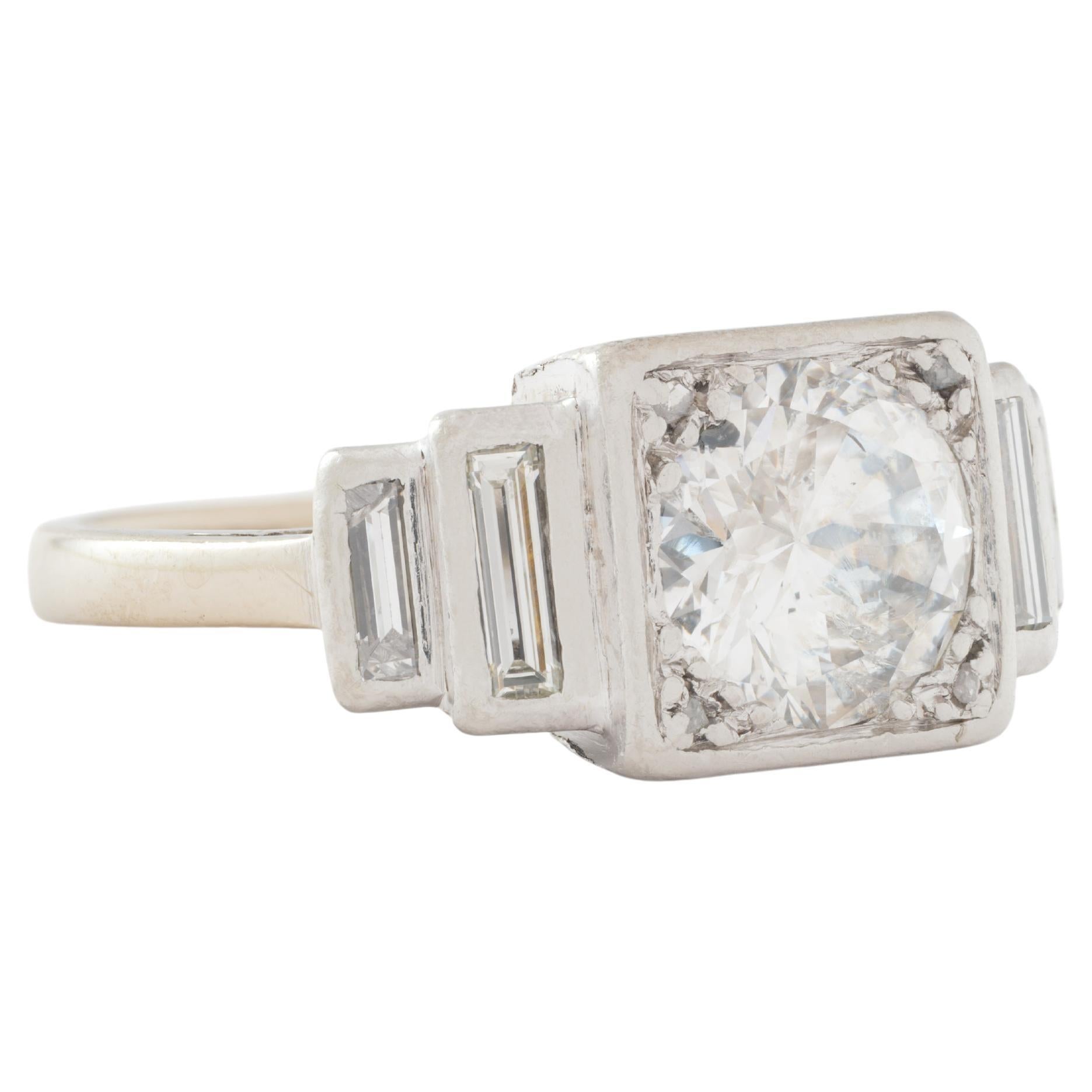 Bague de fiançailles Art Déco en platine 1,55 carat taille européenne ancienne en vente