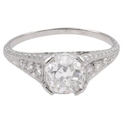 Bague filigrane Art déco en platine avec diamants taille carrée 1,58 carat