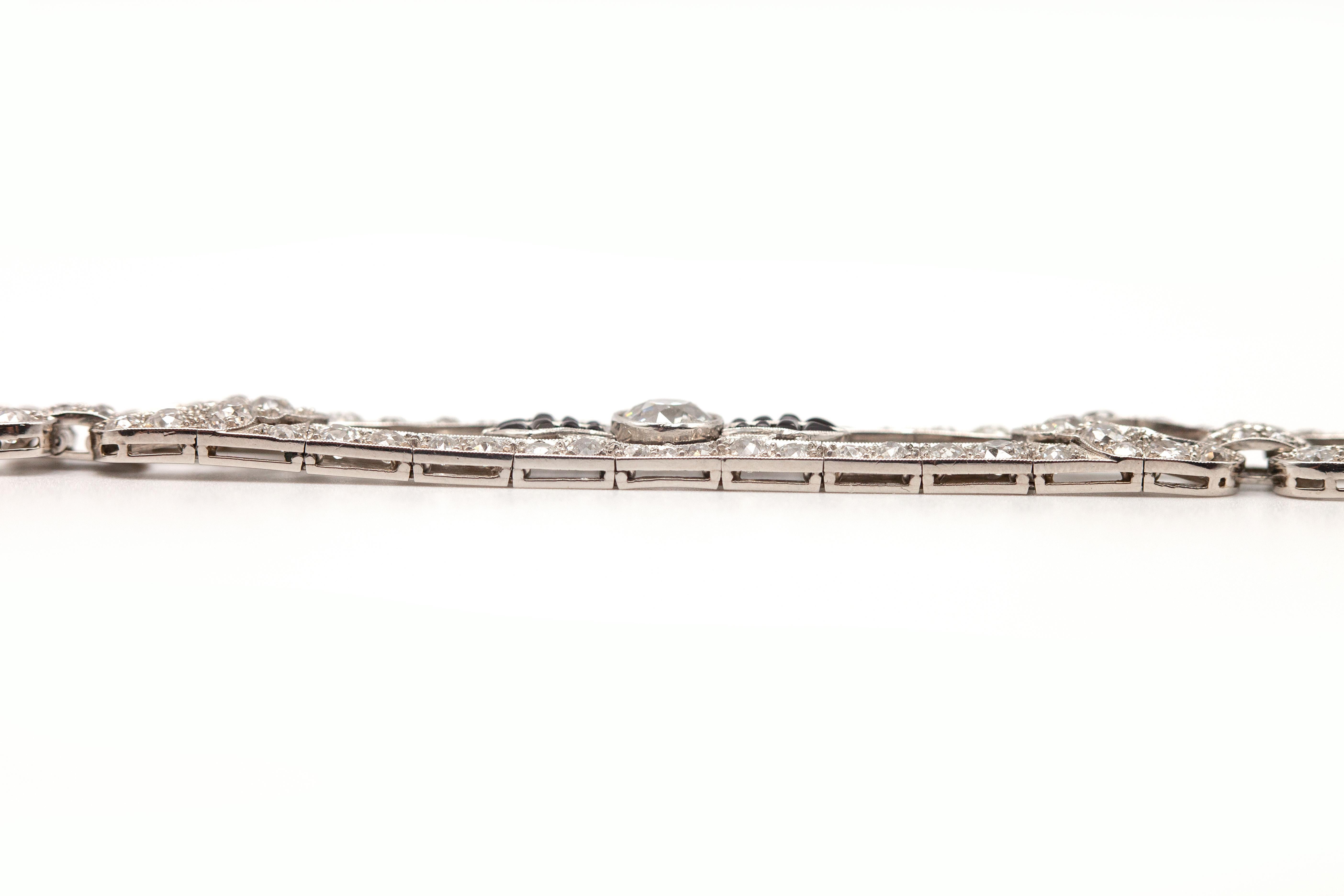 Pulsera Art Decó Platino 16.26 Cttws Diamantes en venta 5