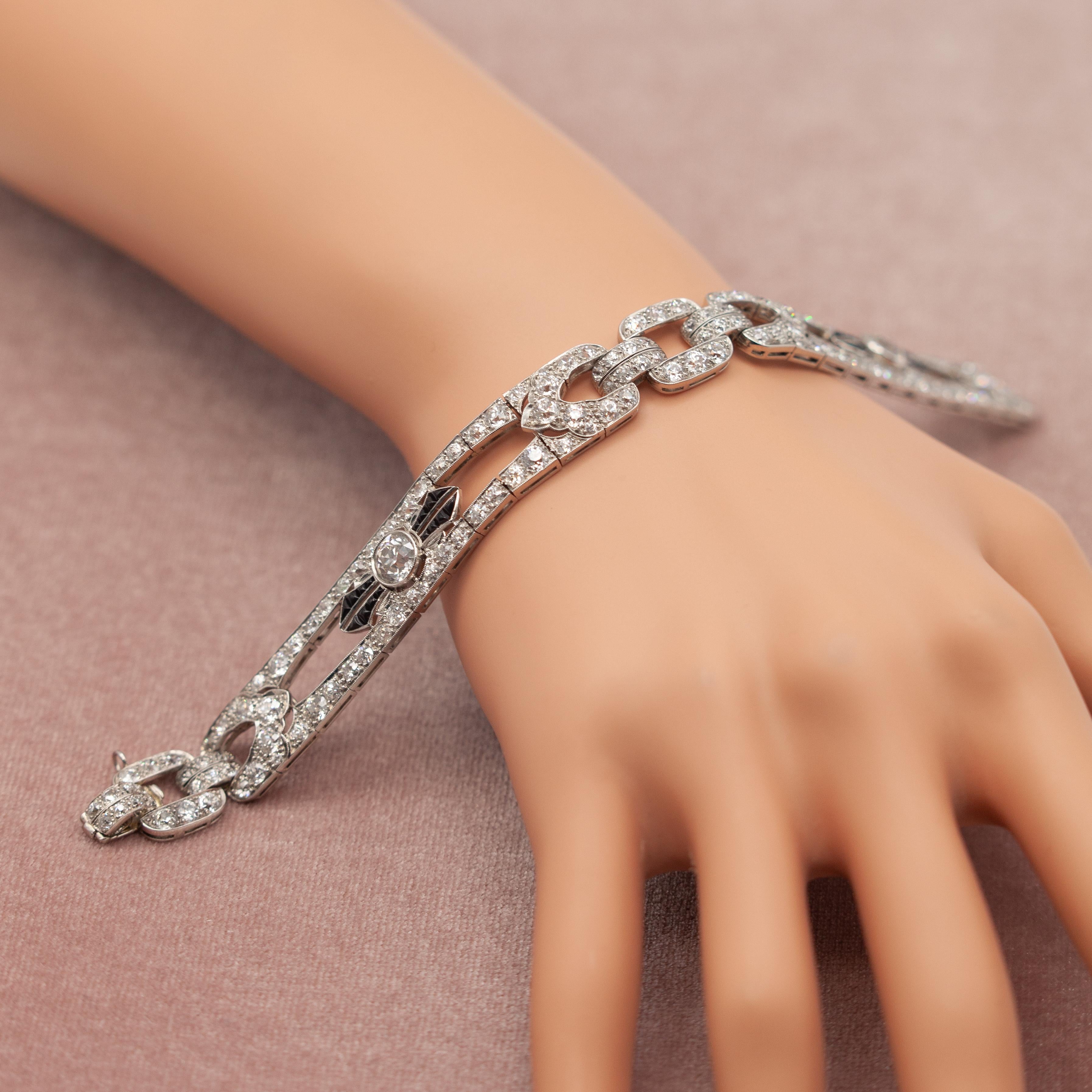 Femenino o masculino Pulsera Art Decó Platino 16.26 Cttws Diamantes en venta
