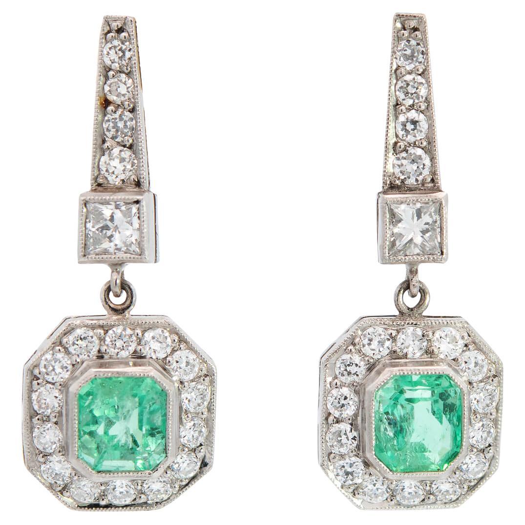 Art Deco Platinum 1.65ctw Emerald + Diamond Drop Earrings