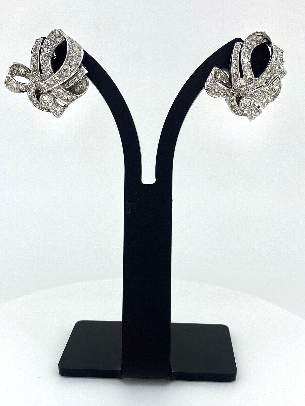 Art-Deco Platin 18K Gold & über 3,00 Karat Diamant-Cluster-Schleifen-Motiv-Ohrringe Damen