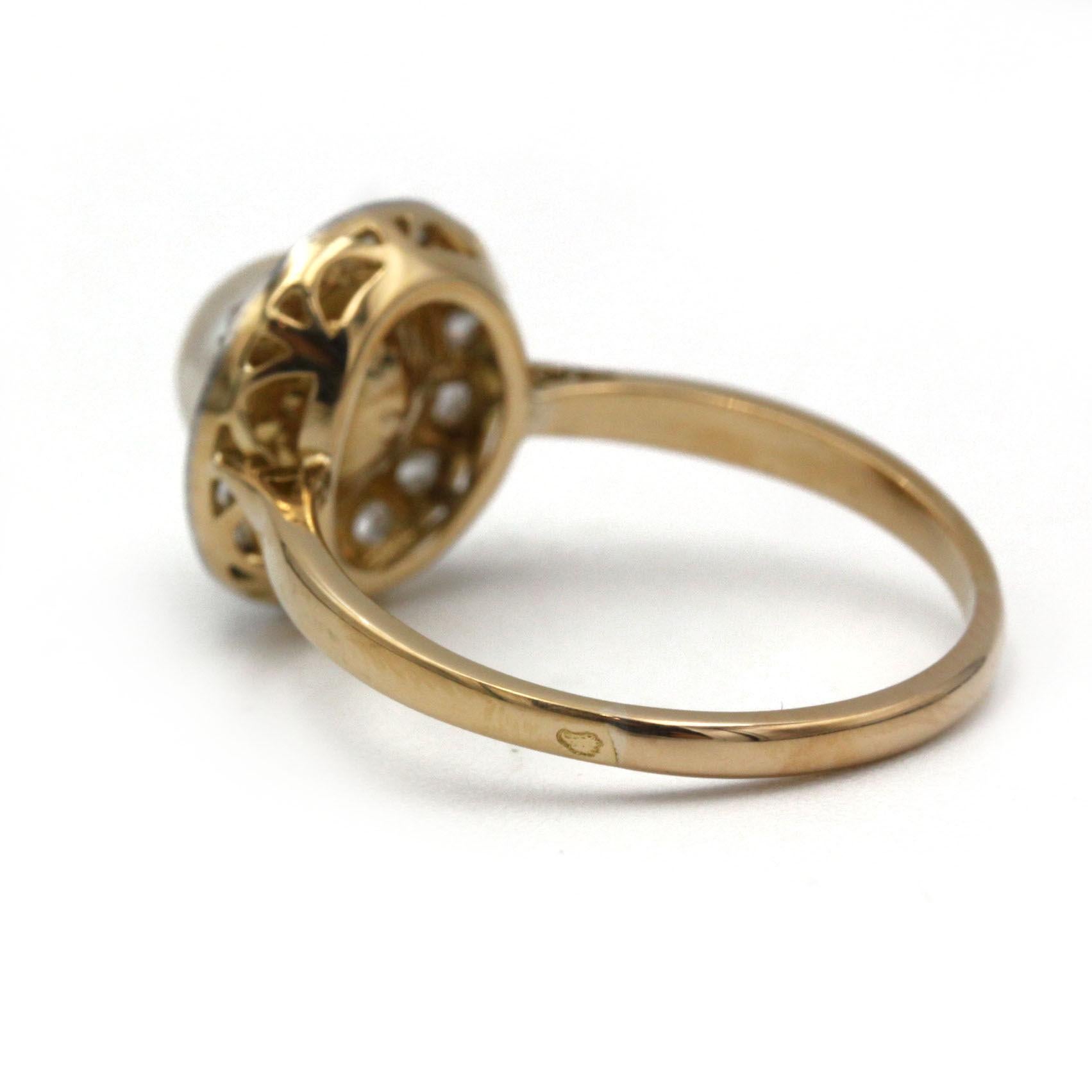 Art Deco Platinum & 18K Yellow Gold Pearl & Rose-Cut Diamond Halo Ring In Excellent Condition For Sale In MONTMORENCY, FR