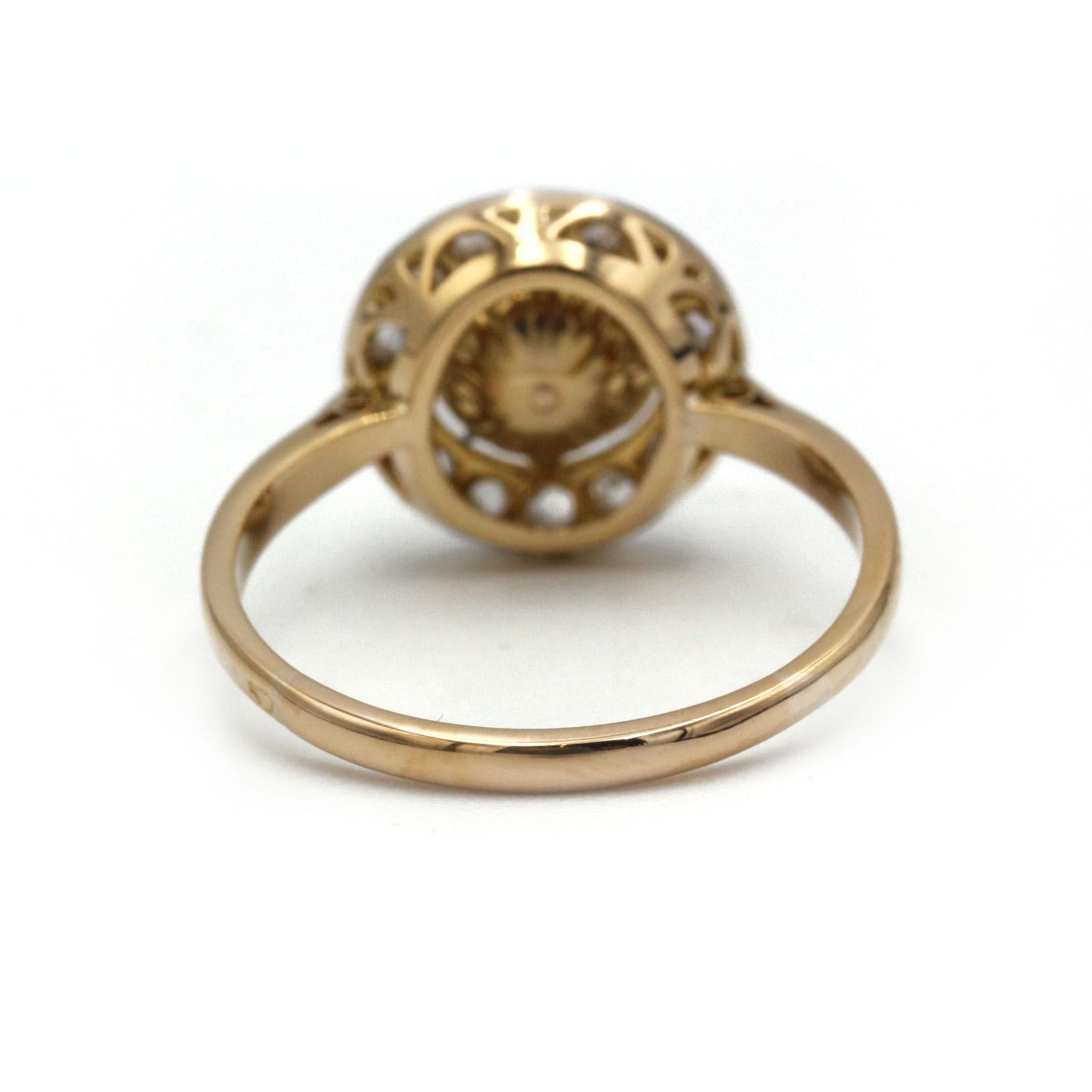 Women's Art Deco Platinum & 18K Yellow Gold Pearl & Rose-Cut Diamond Halo Ring For Sale