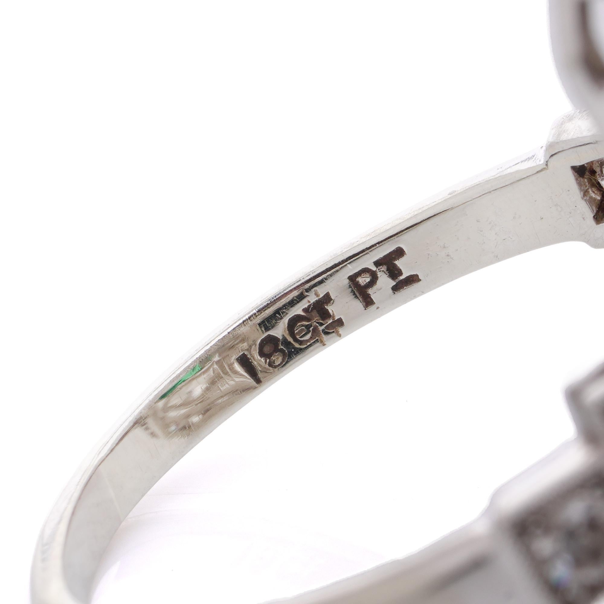 Bague Art Déco en platine et or 18kt avec émeraude de Colombie et diamants de taille ancienne Pour femmes en vente