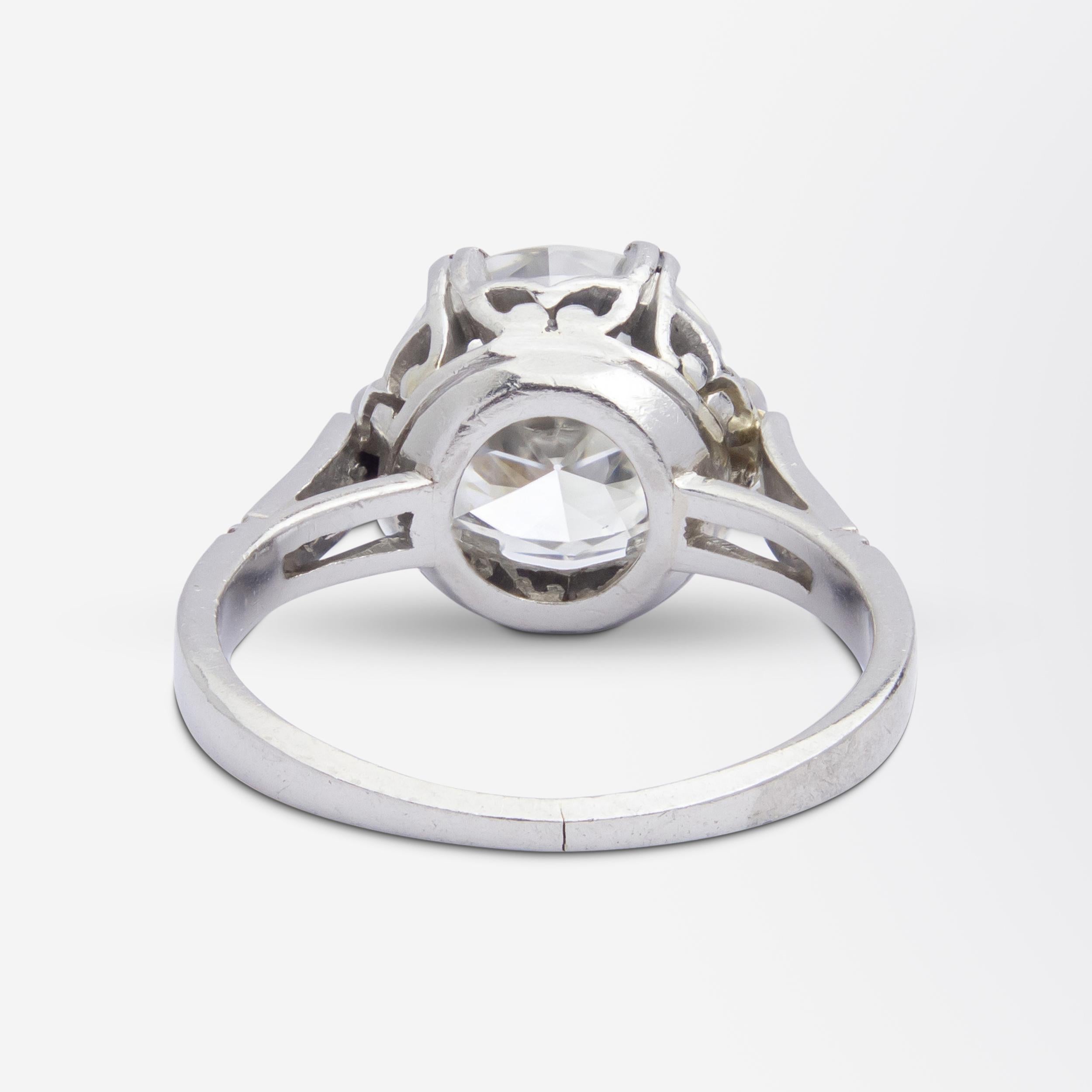 Art Déco Anello solitario in platino e diamanti da 2,25 carati Art Deco in vendita