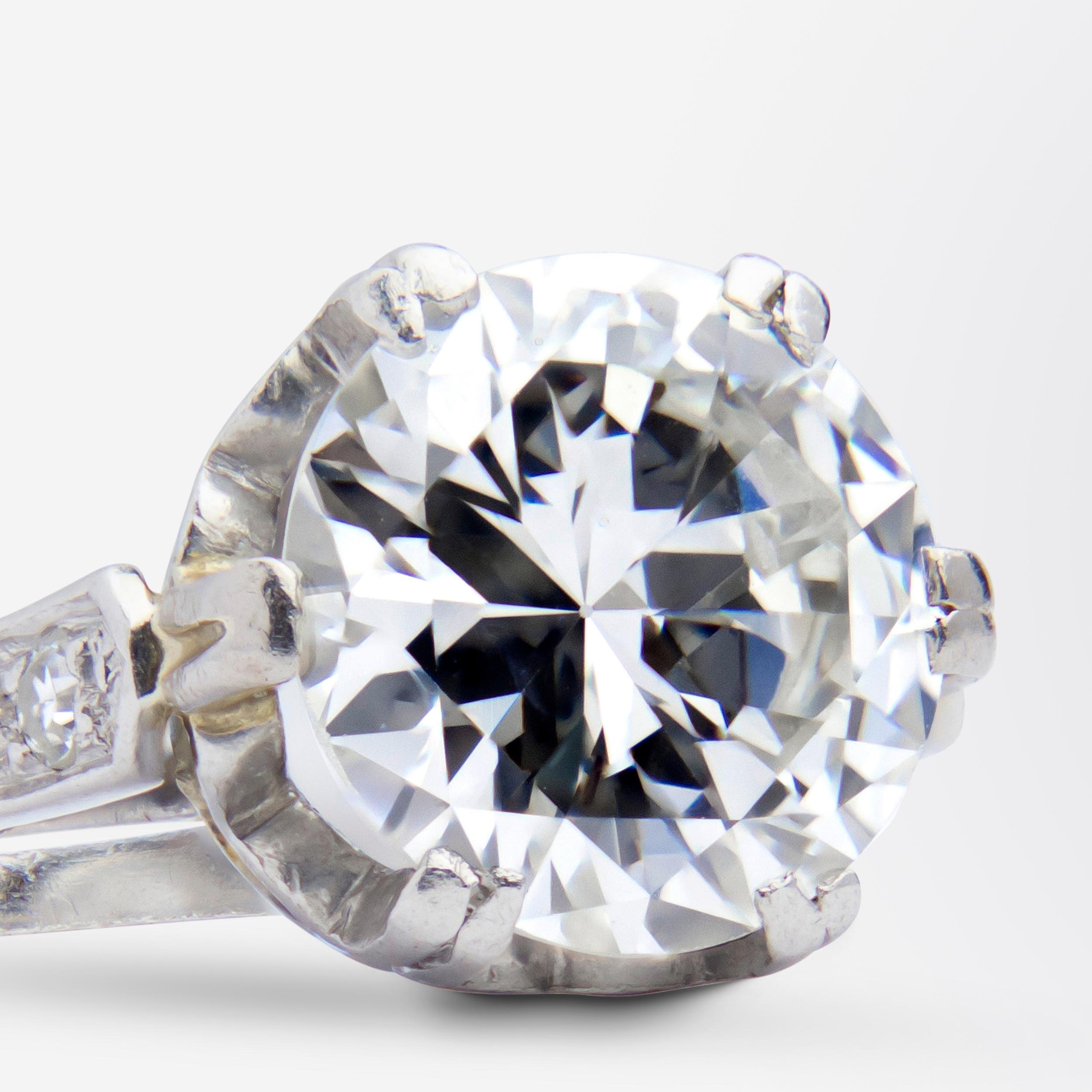 da uomo o donna Anello solitario in platino e diamanti da 2,25 carati Art Deco in vendita