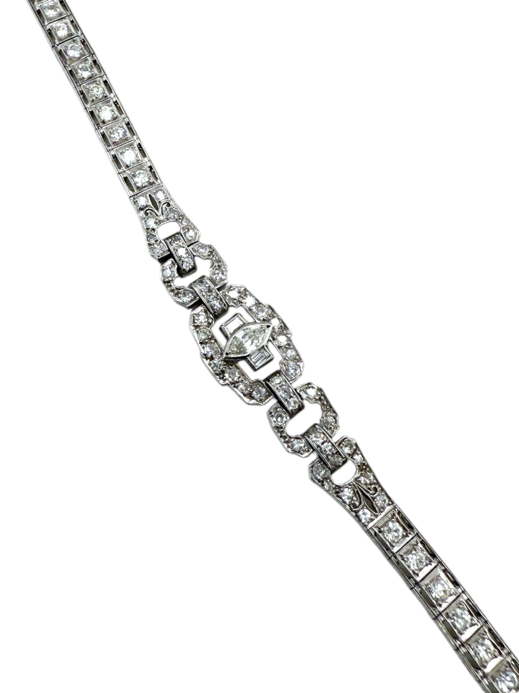 Art Deco Platinum 2.8 Carat Diamond Bracelet For Sale 2