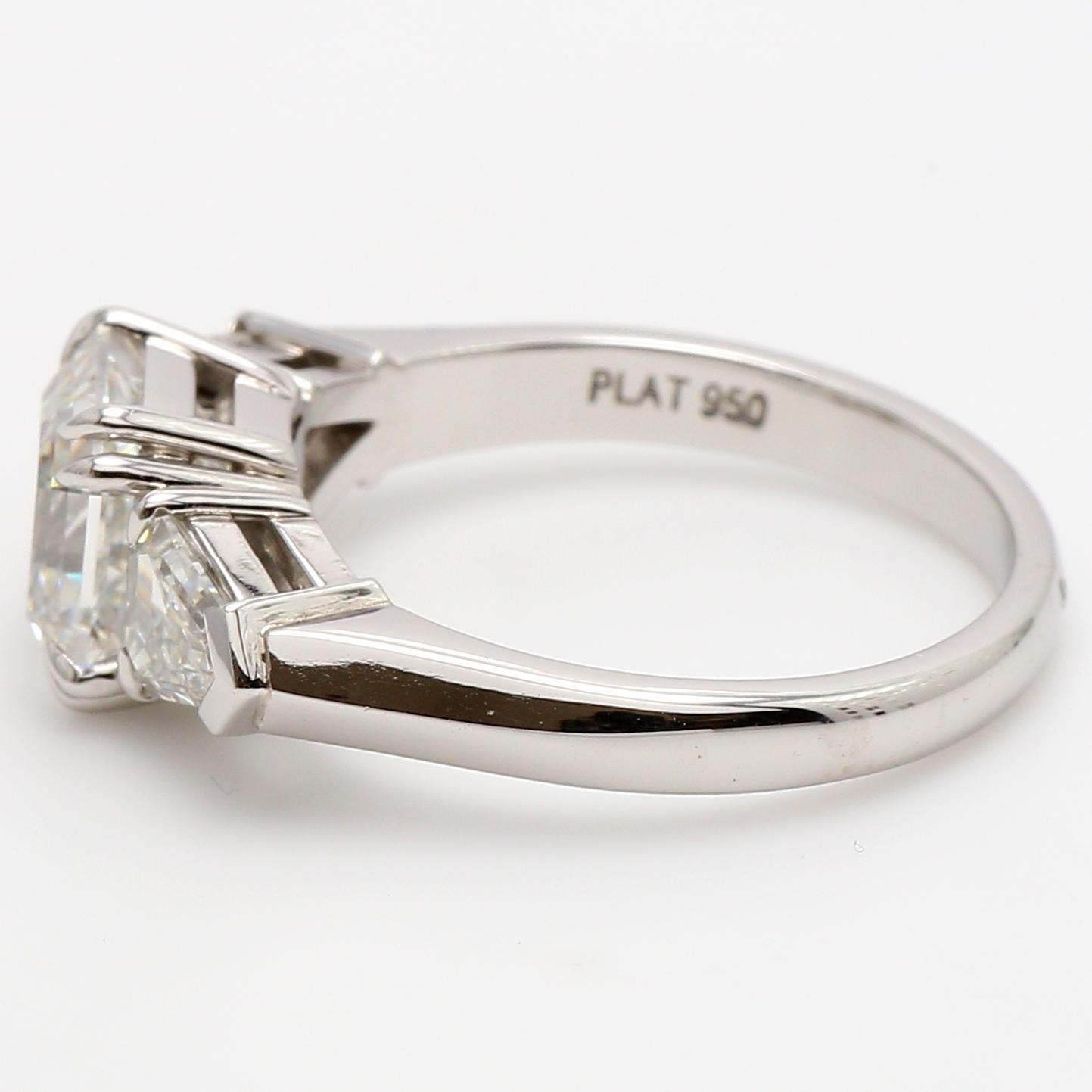 Platinum 3-Stone Diamond Engagement Ring Asscher Cut Diamond In New Condition For Sale In New York, NY